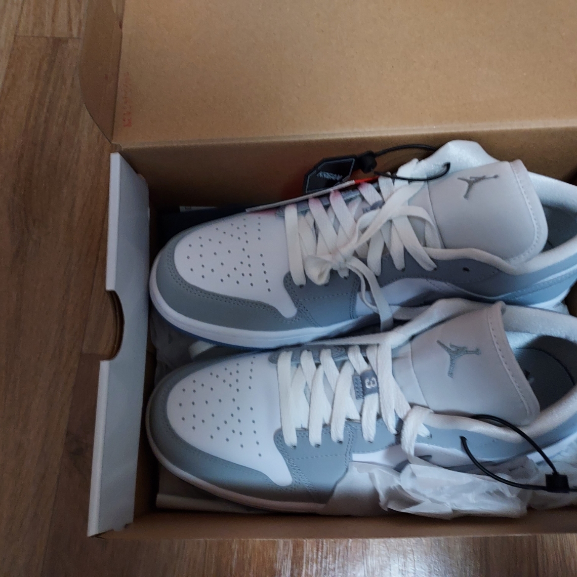 (W) Jordan 1 Low White Wolf Grey 착용 스타일 - 2