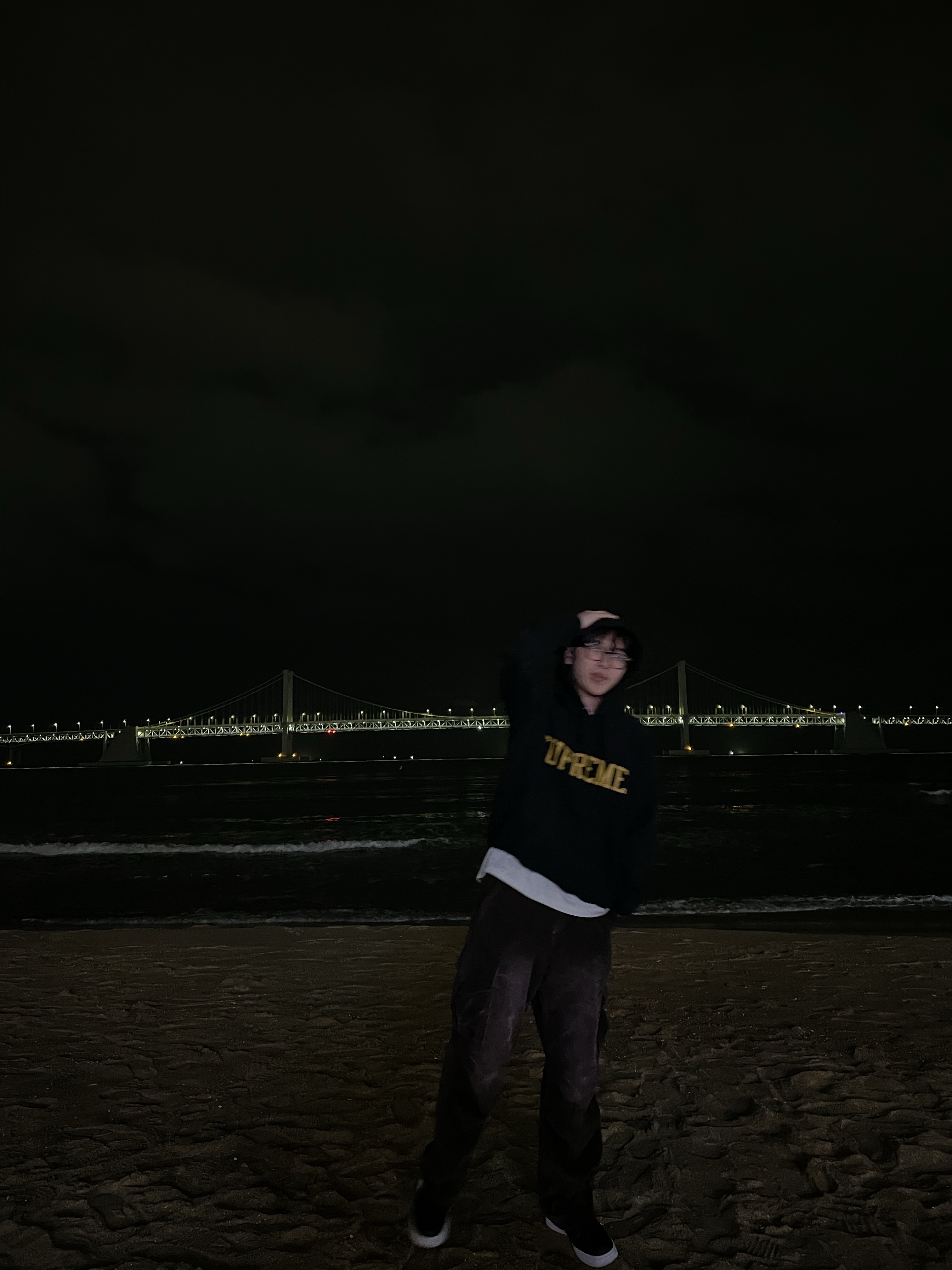 Supreme Varsity Hooded Sweatshirt Black - 23FW 착용 스타일 - 1