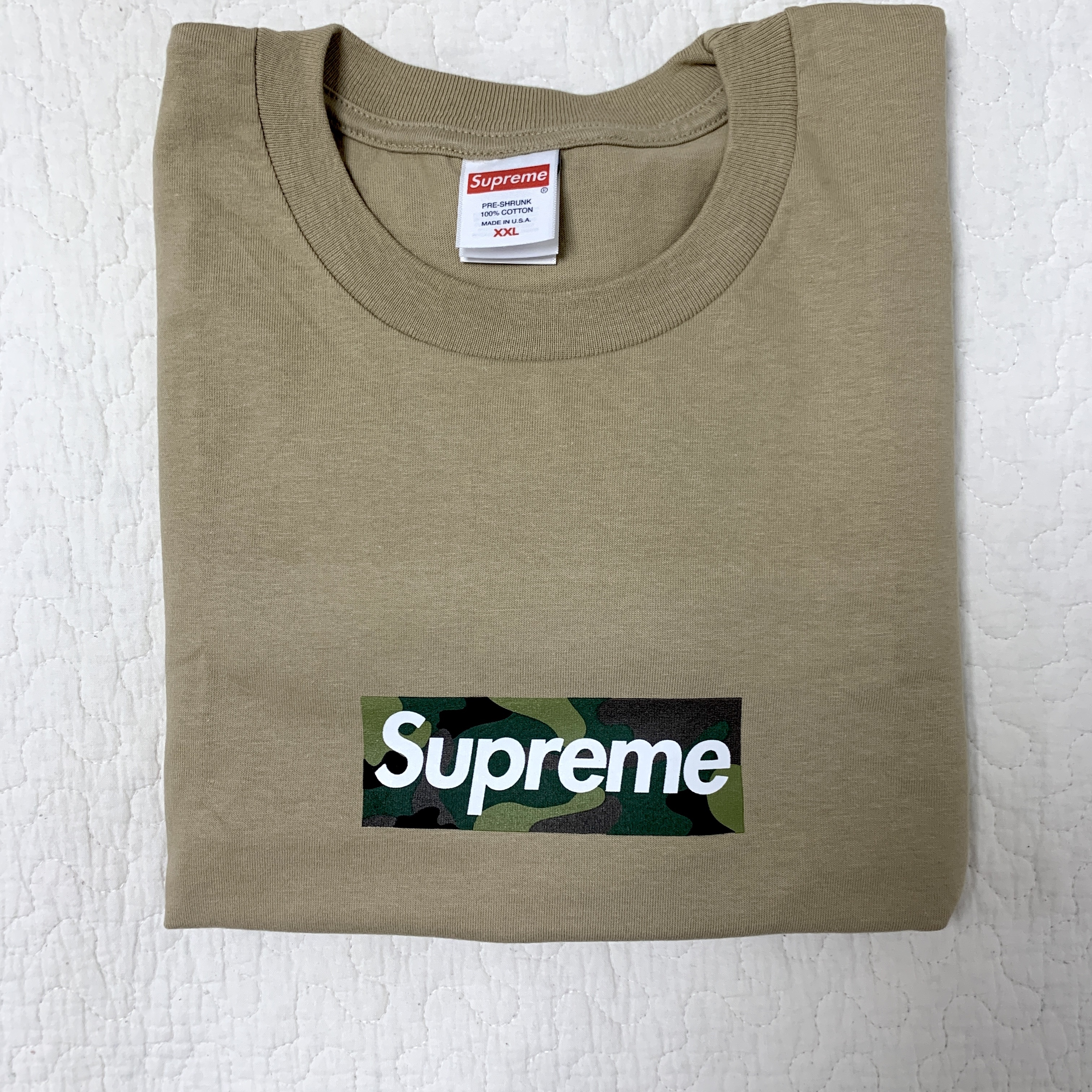 Supreme Box Logo T-Shirt Khaki - 23FW 착용 스타일
