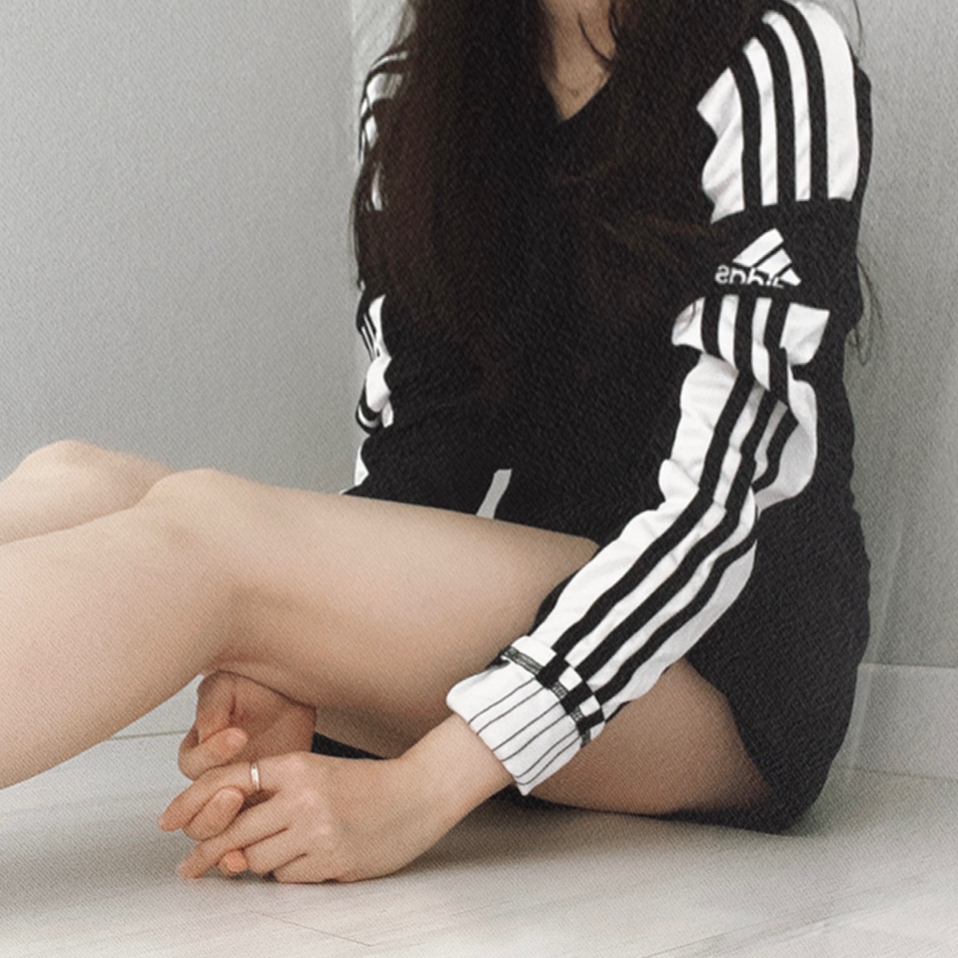 Adidas Squadra 21 Long Sleeve Jersey Black White - KR Sizing 착용 스타일
