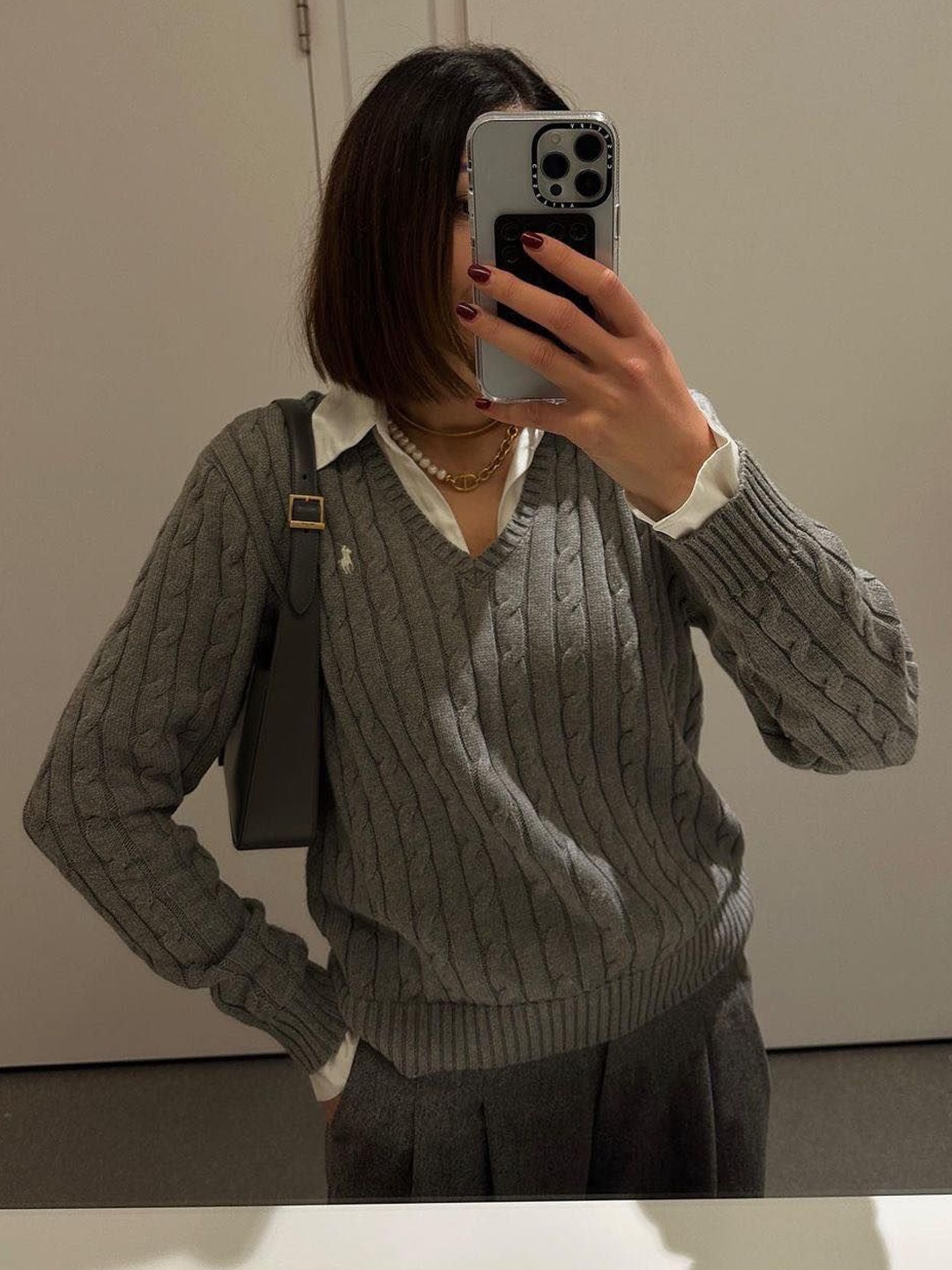 [30%적립] Polo Ralph Lauren Cable Knit Wool Cashmerer Sweater Andover Cream, [30%적립] Polo Ralph Lauren Women Cable Knit Cotton V-Neck Sweater Hunter Navy 착용 스타일 - 5