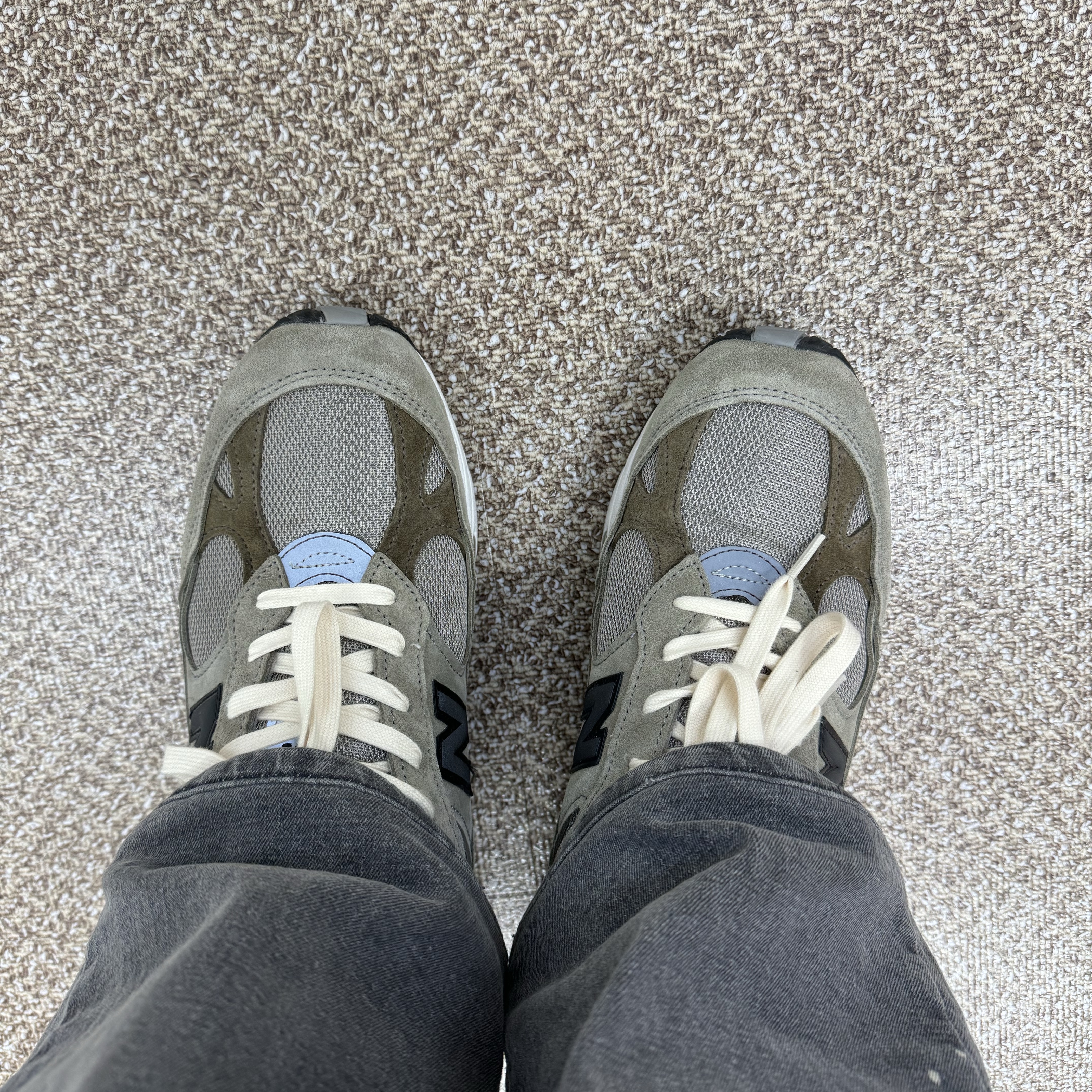 New Balance x JJJJound 991 Made in UK Grey 착용 스타일