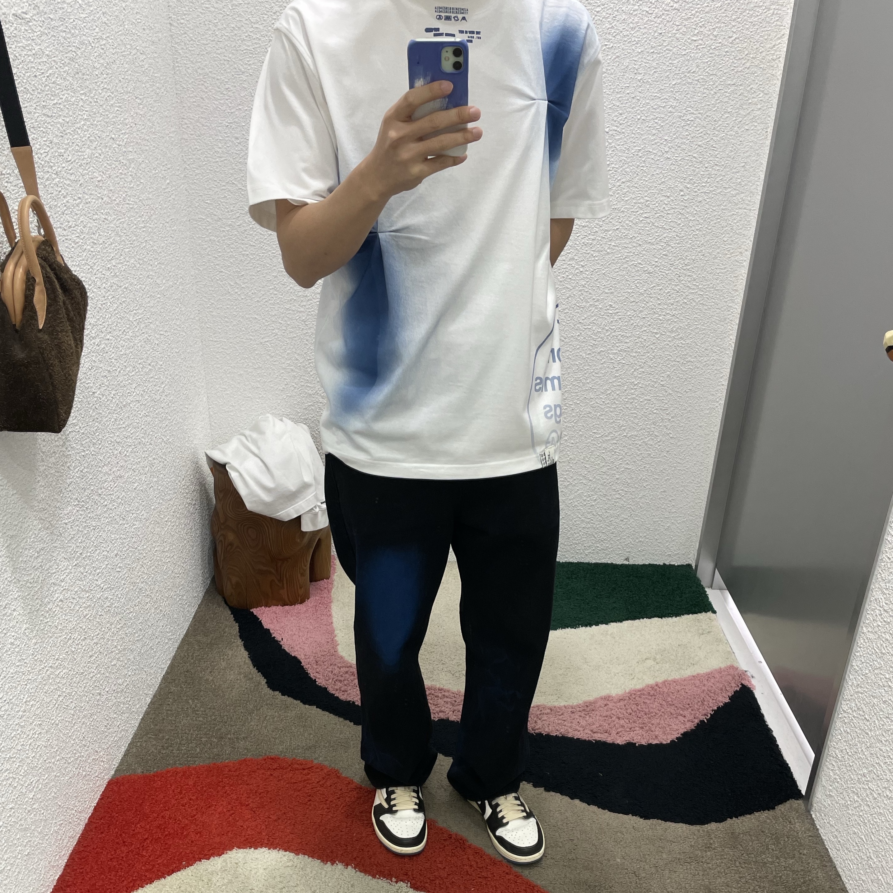 Jordan 1 x Travis Scott x Fragment Retro Low OG SP Military Blue 착용 스타일
