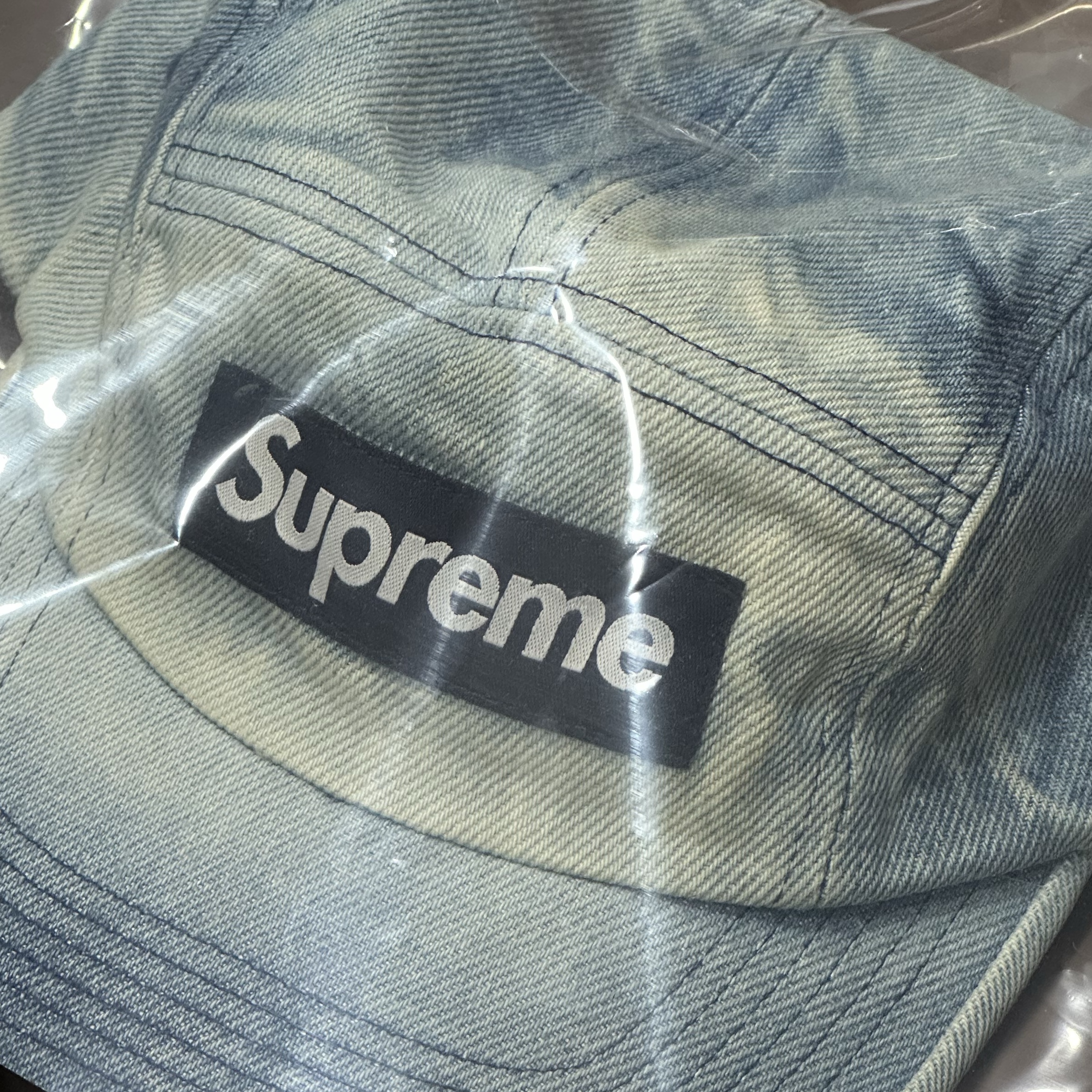 Supreme Washed Chino Twill Camp Cap Dirty Indigo - 24SS 착용 스타일