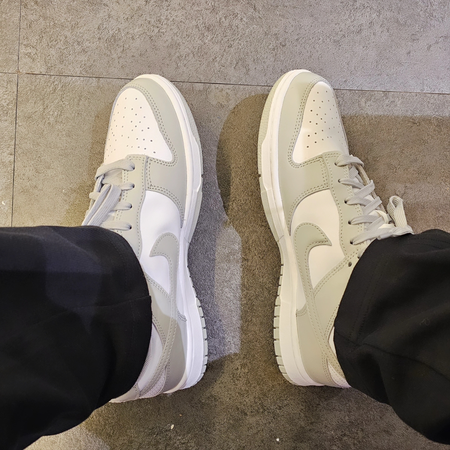 Nike Dunk Low Retro Grey Fog 착용 스타일 - 2