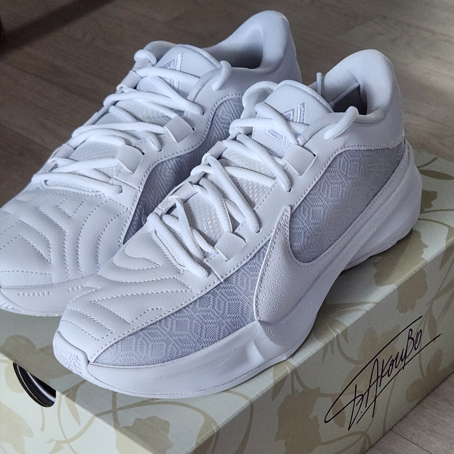 Nike Zoom Freak 5 TB EP Triple White 착용 스타일