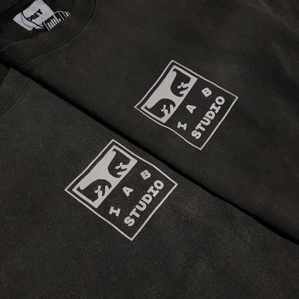 IAB Studio x Obey Icon Heavyweight Box T-Shirt Digital Black 착용 스타일