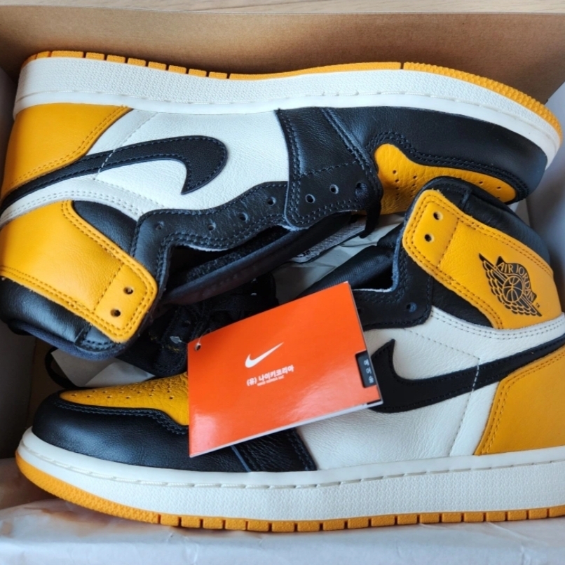 Jordan 1 Retro High OG Taxi 착용 스타일