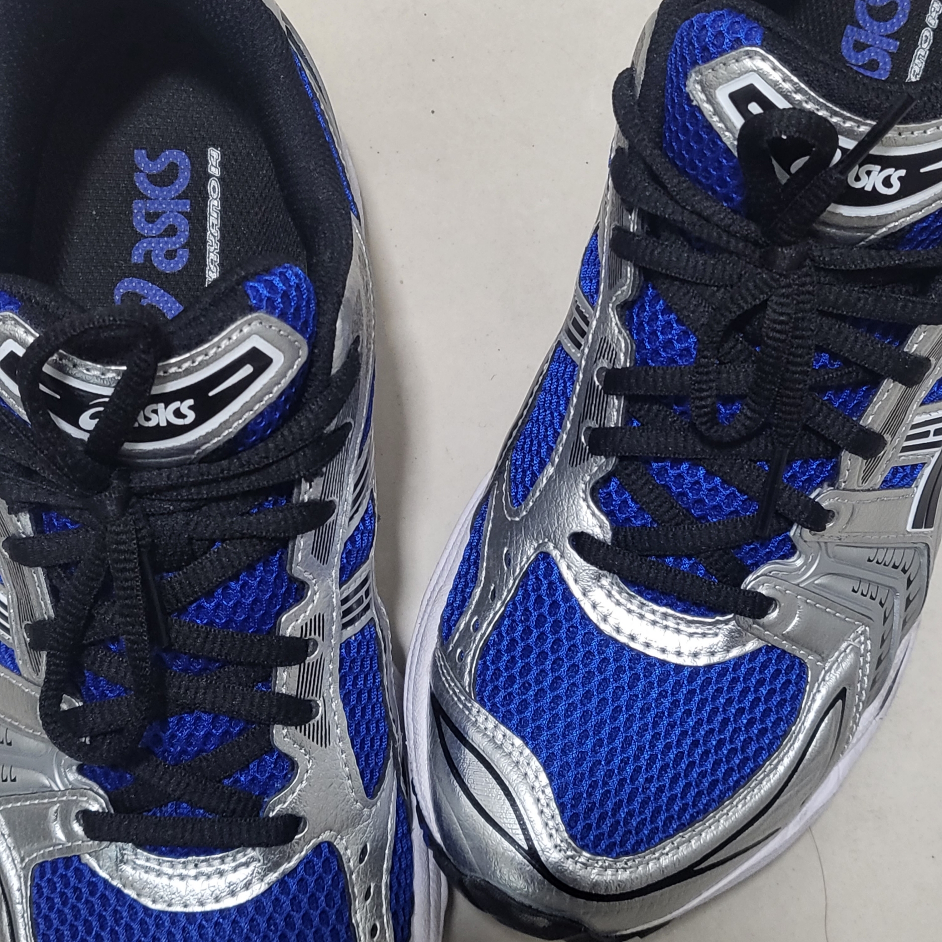 Asics Gel-Kayano 14 Monaco Blue Black 착용 스타일