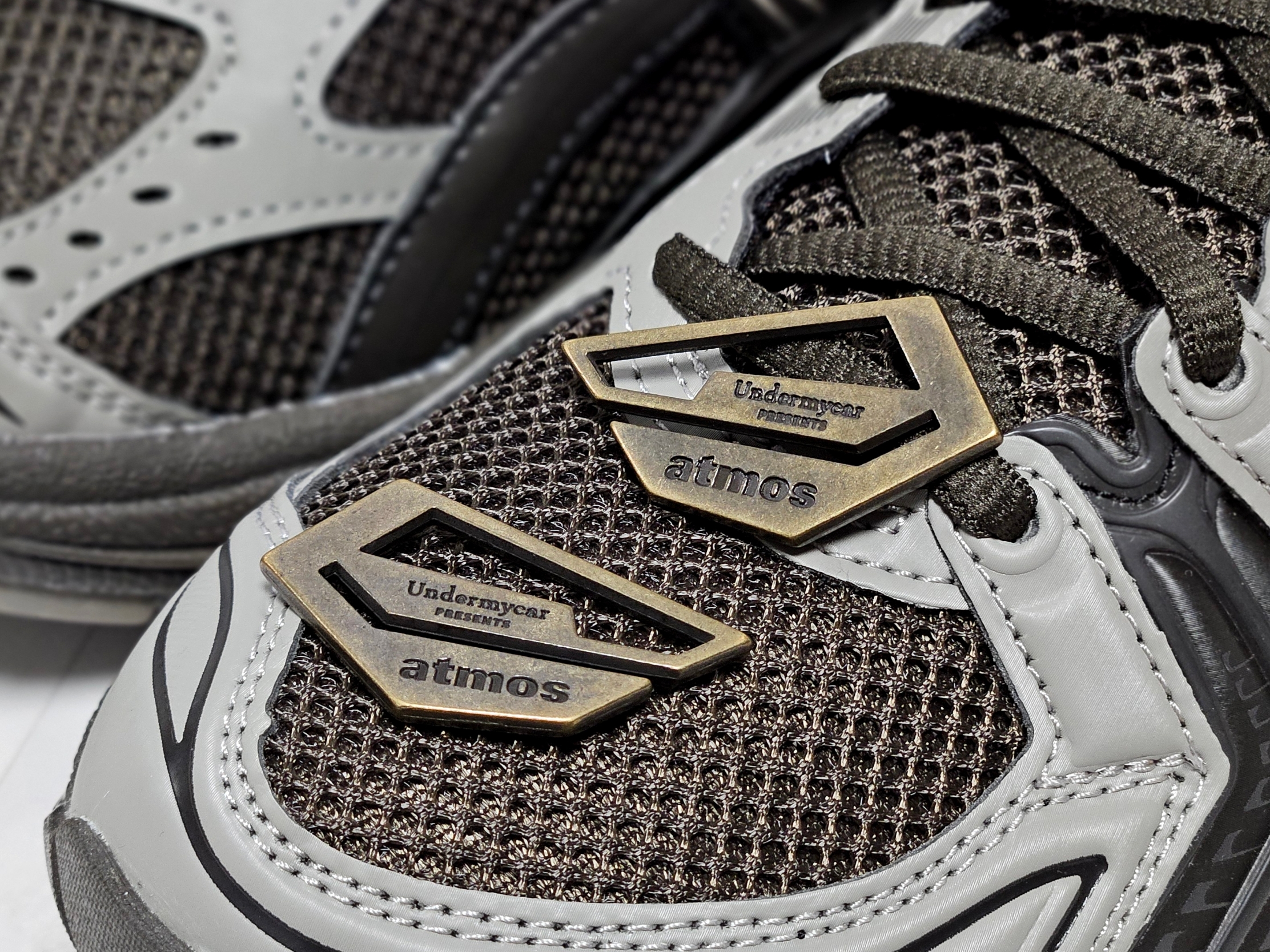Asics x Atmos x Undermycar Gel-Kayano 14 Pepper Black, Asics Gel-Kayano 14 Black Pure Silver 착용 스타일 - 7