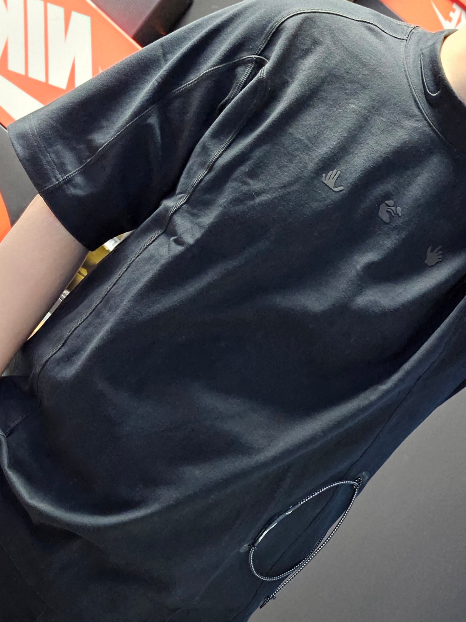 Nike x Off-White Mock Neck Short Sleeve Top Black - Asia 착용 스타일 - 1
