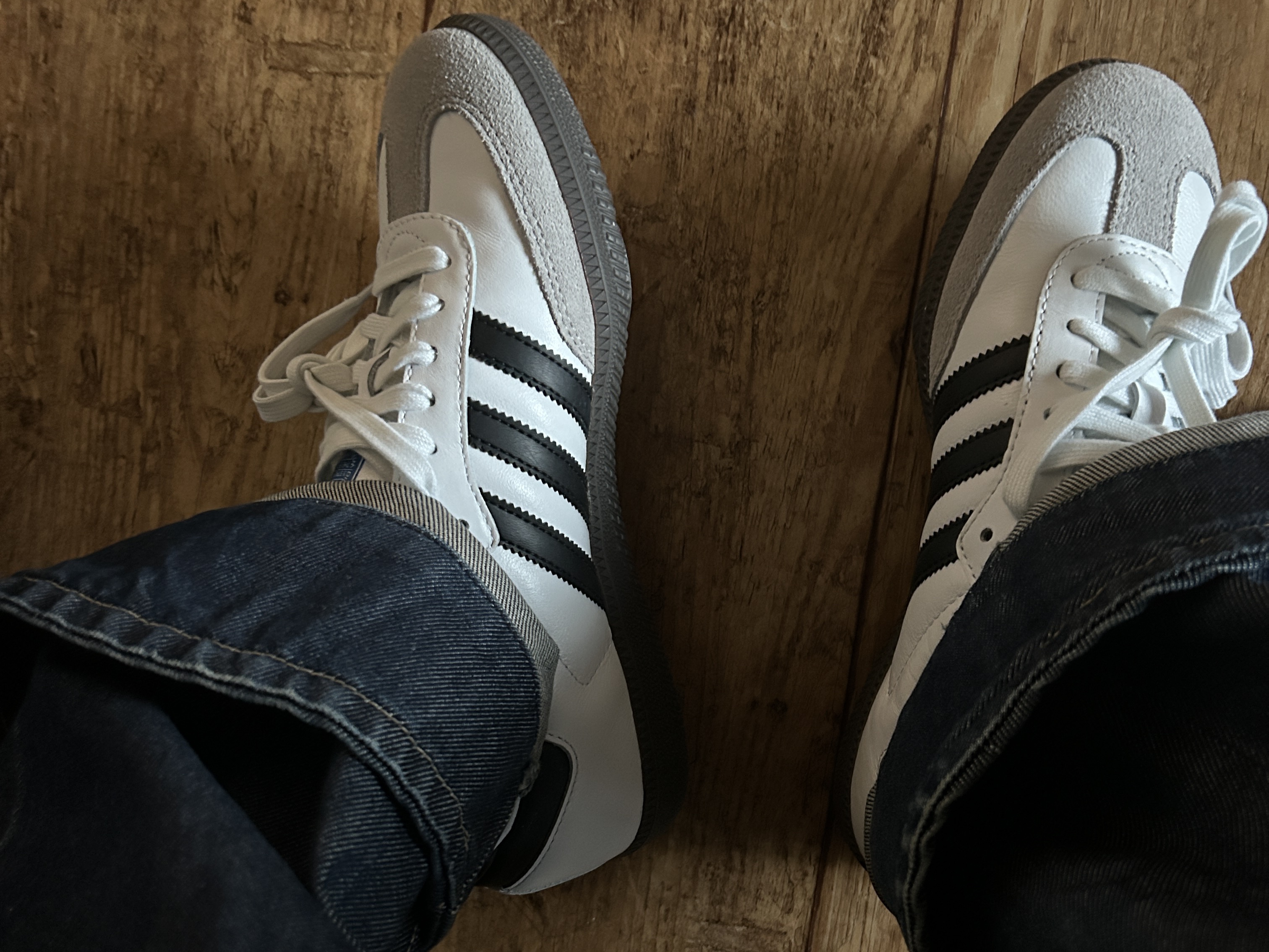 Adidas Samba OG Cloud White 착용 스타일