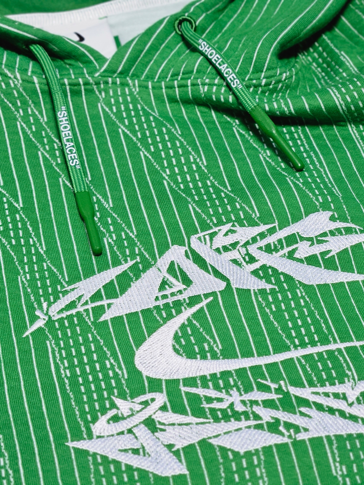 Nike x Off-White Engineered Hoodie Kelly Green - Asia 착용 스타일 - 8