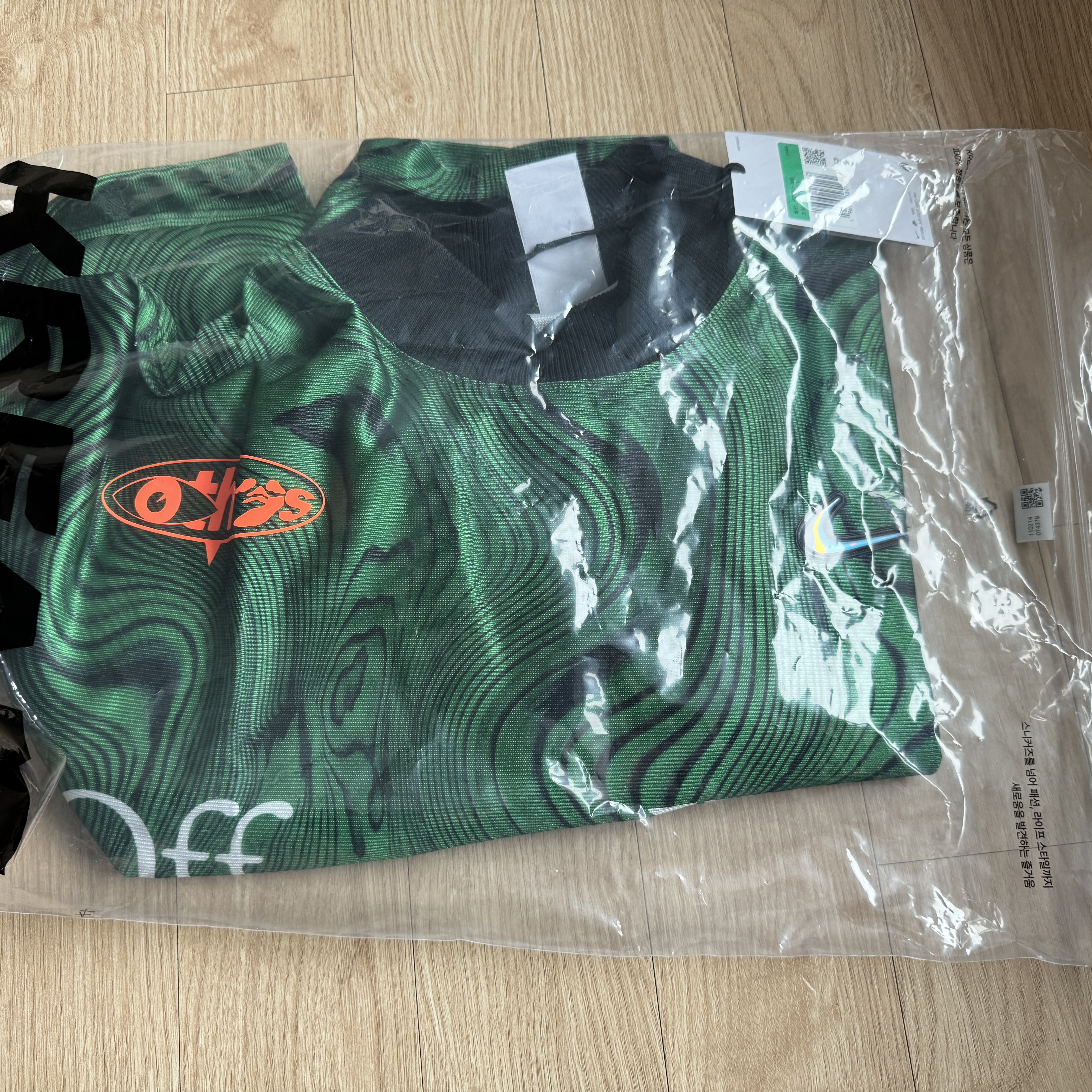 Nike x Off-White Allover Print Jersey Kelly Green - Asia 착용 스타일 - 1