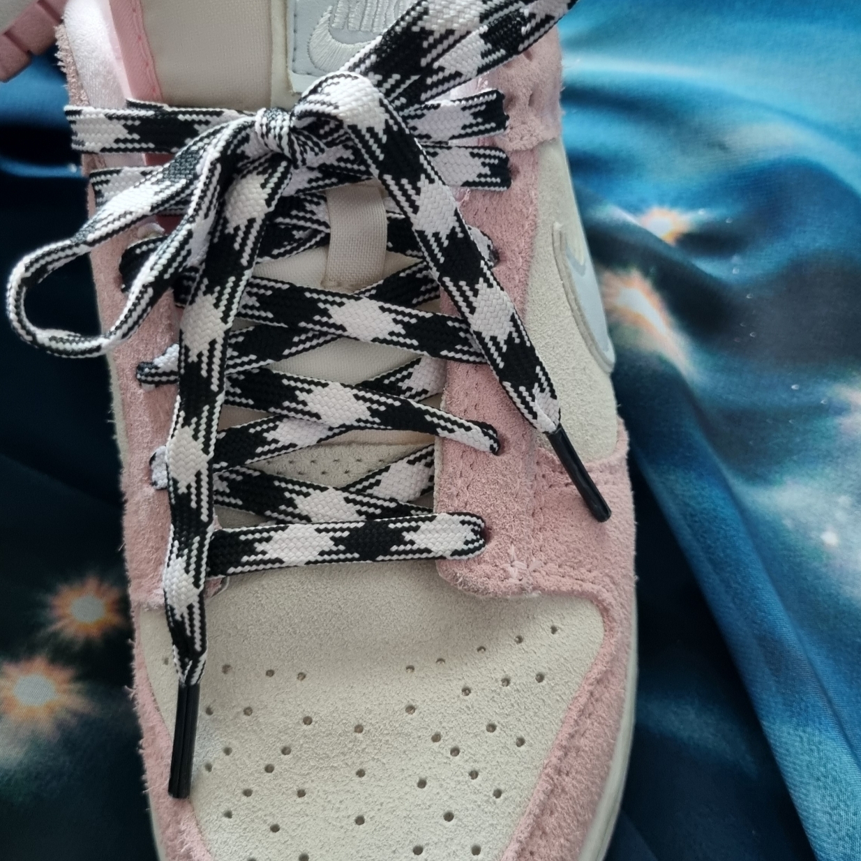 (W) Nike Dunk Low LX Pink Foam 착용 스타일 - 3