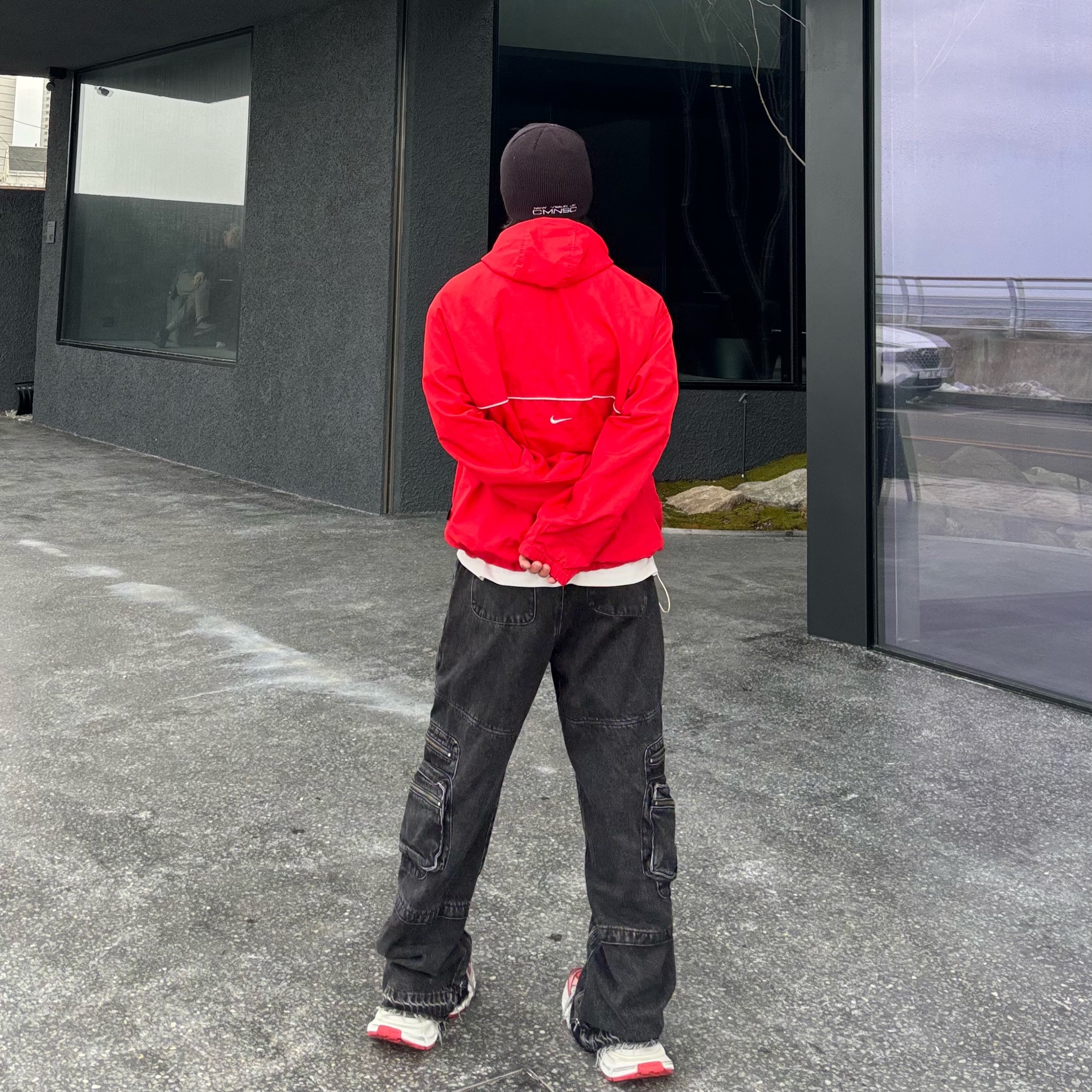 Balenciaga 3XL Sneakers White Red 착용 스타일 - 3