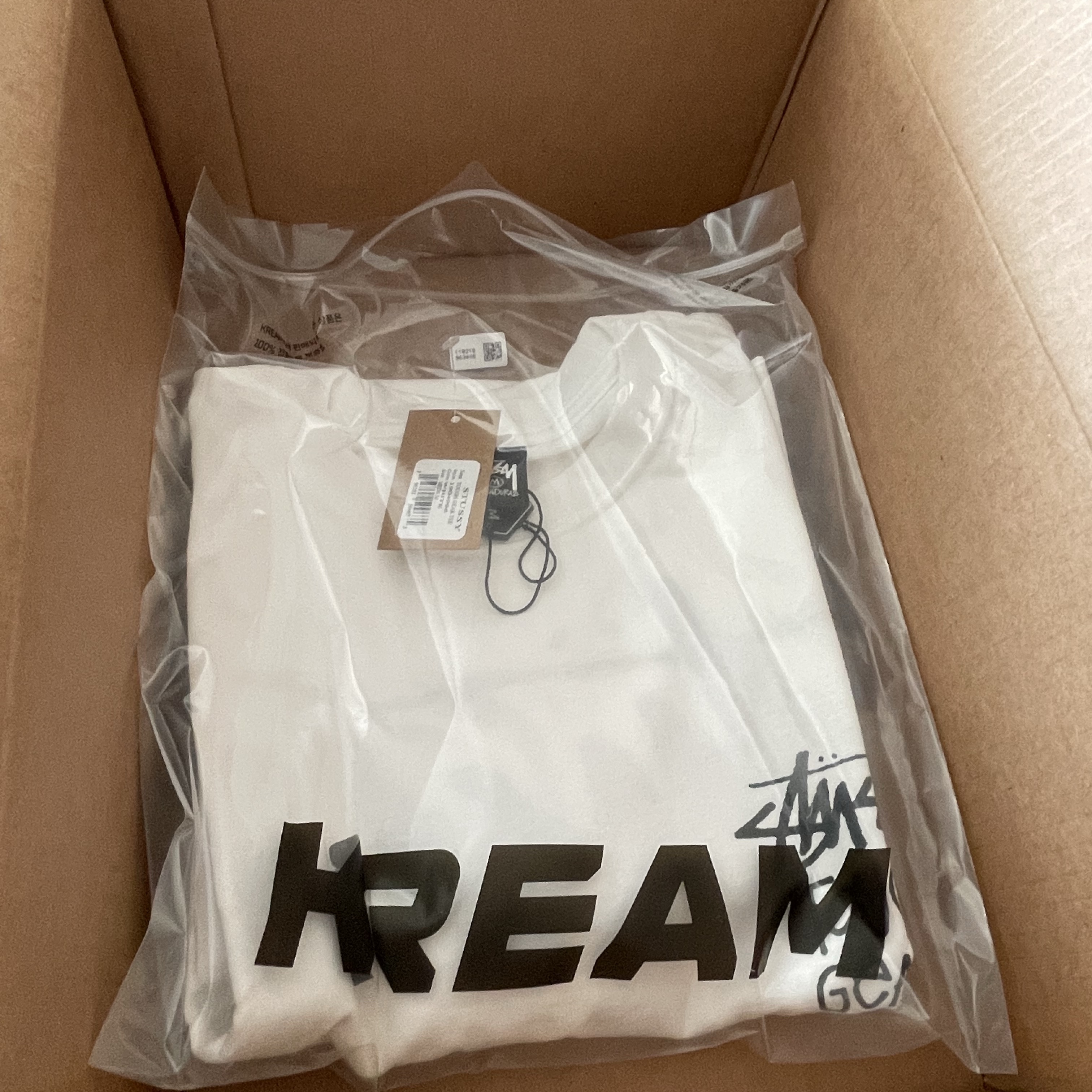 Stussy Tough Gear T-Shirt White 착용 스타일