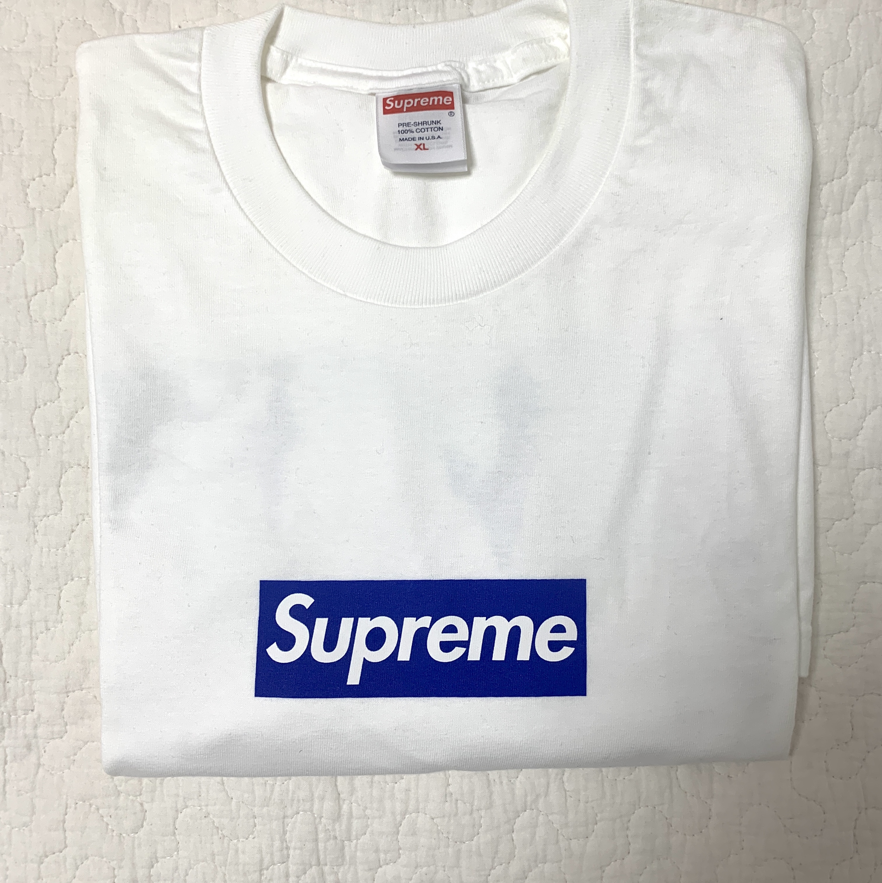 Supreme Seoul Box Logo T-Shirt White - 23FW 착용 스타일
