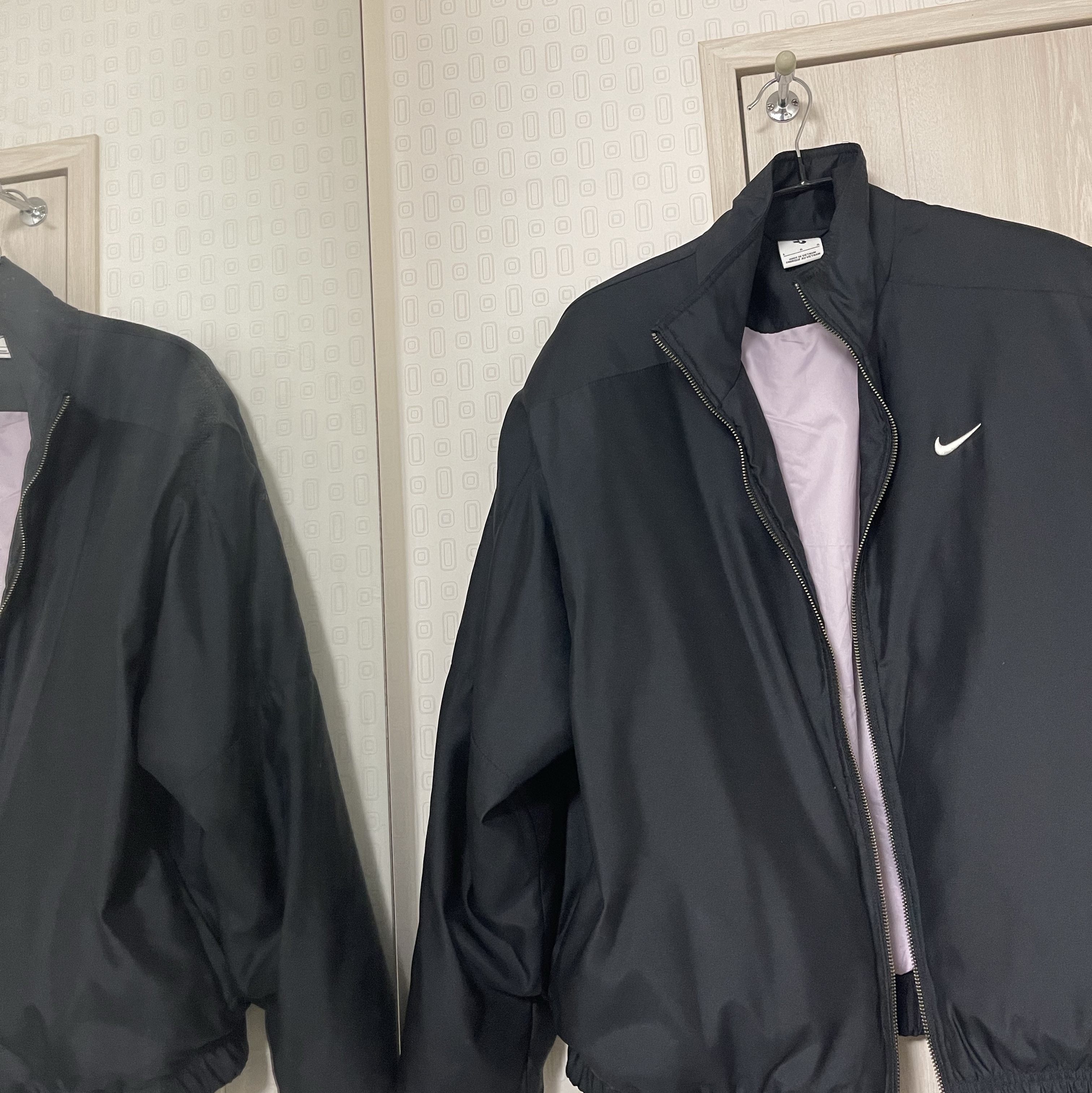 Nike NRG Solo Swoosh Satin Bomber Jacket Black Doll - Asia 착용 스타일
