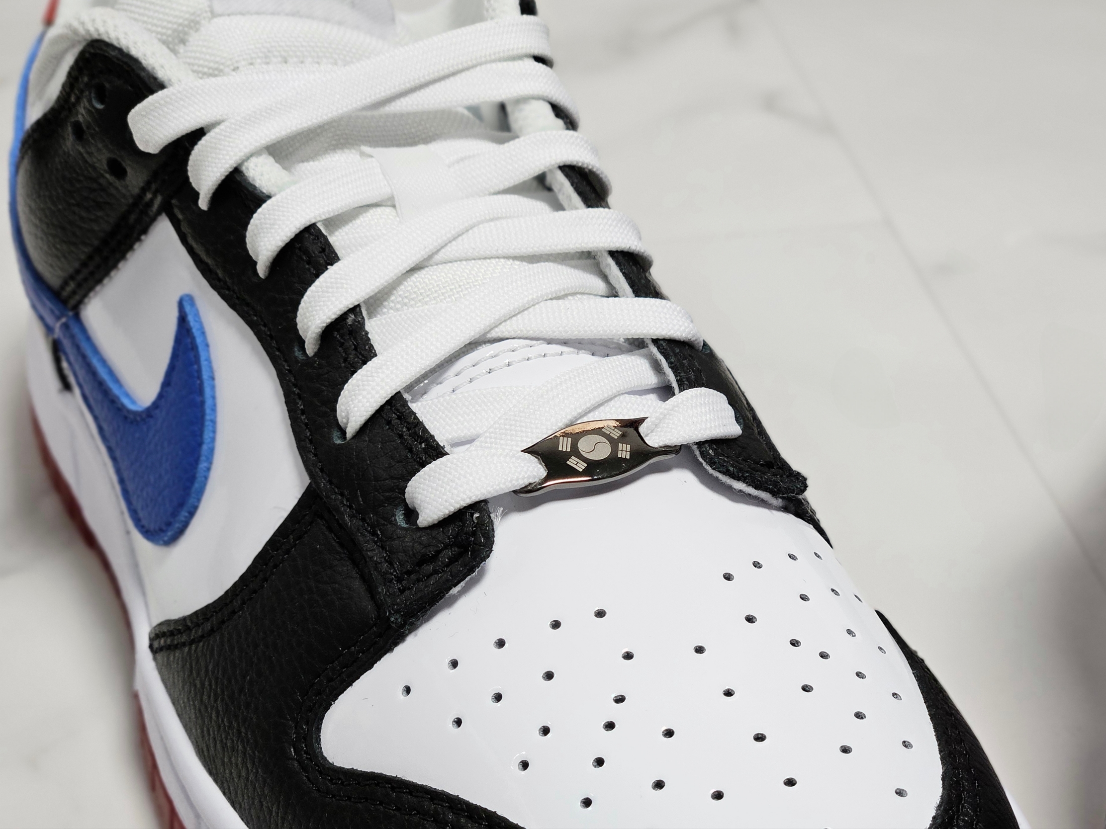 Nike Dunk Low SE Seoul 착용 스타일 - 7