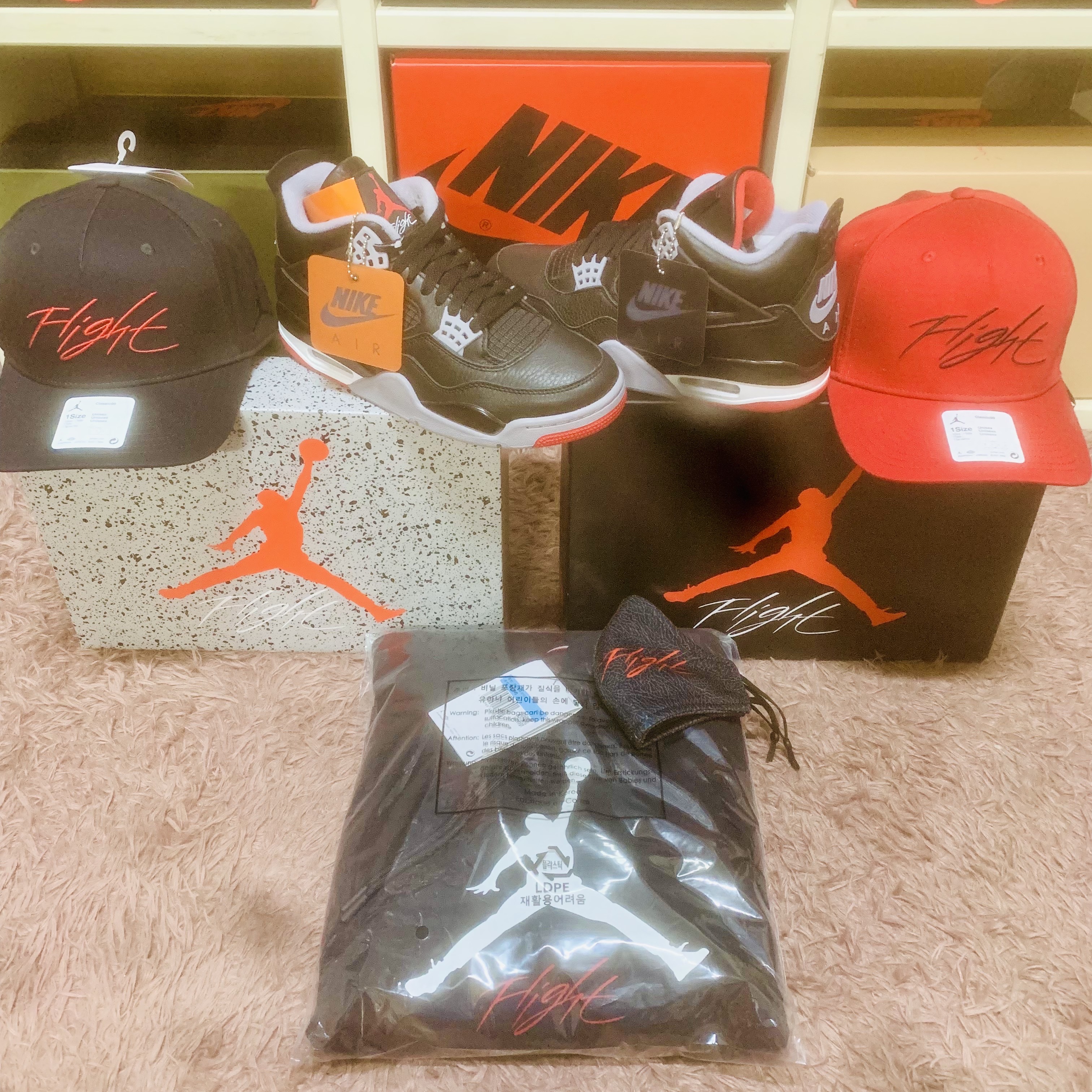 Jordan 4 Retro Bred Reimagined 착용 스타일 - 2