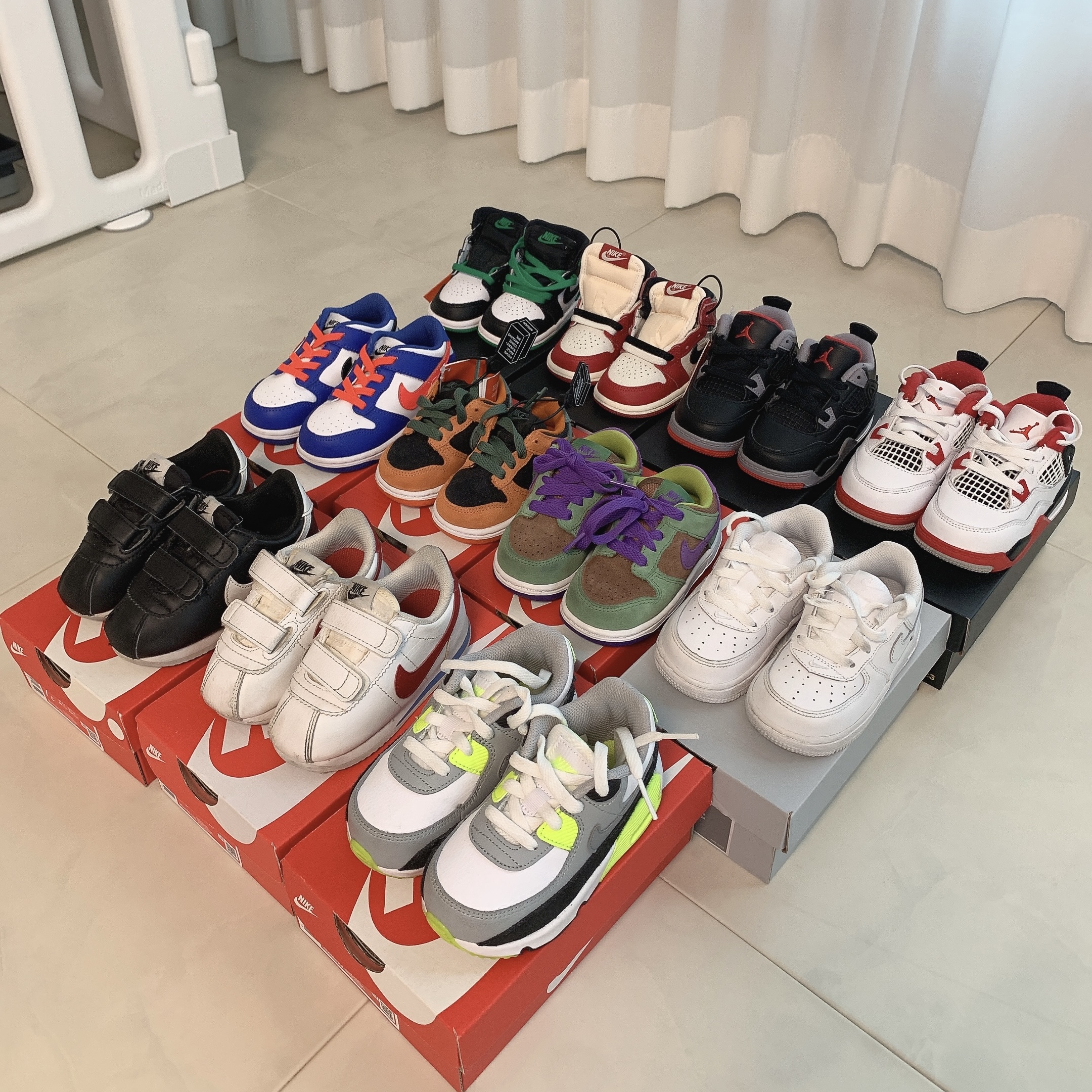 (TD) Nike Dunk Low SP Ceramic, (TD) Jordan 4 Retro Bred Reimagined 착용 스타일 - 1