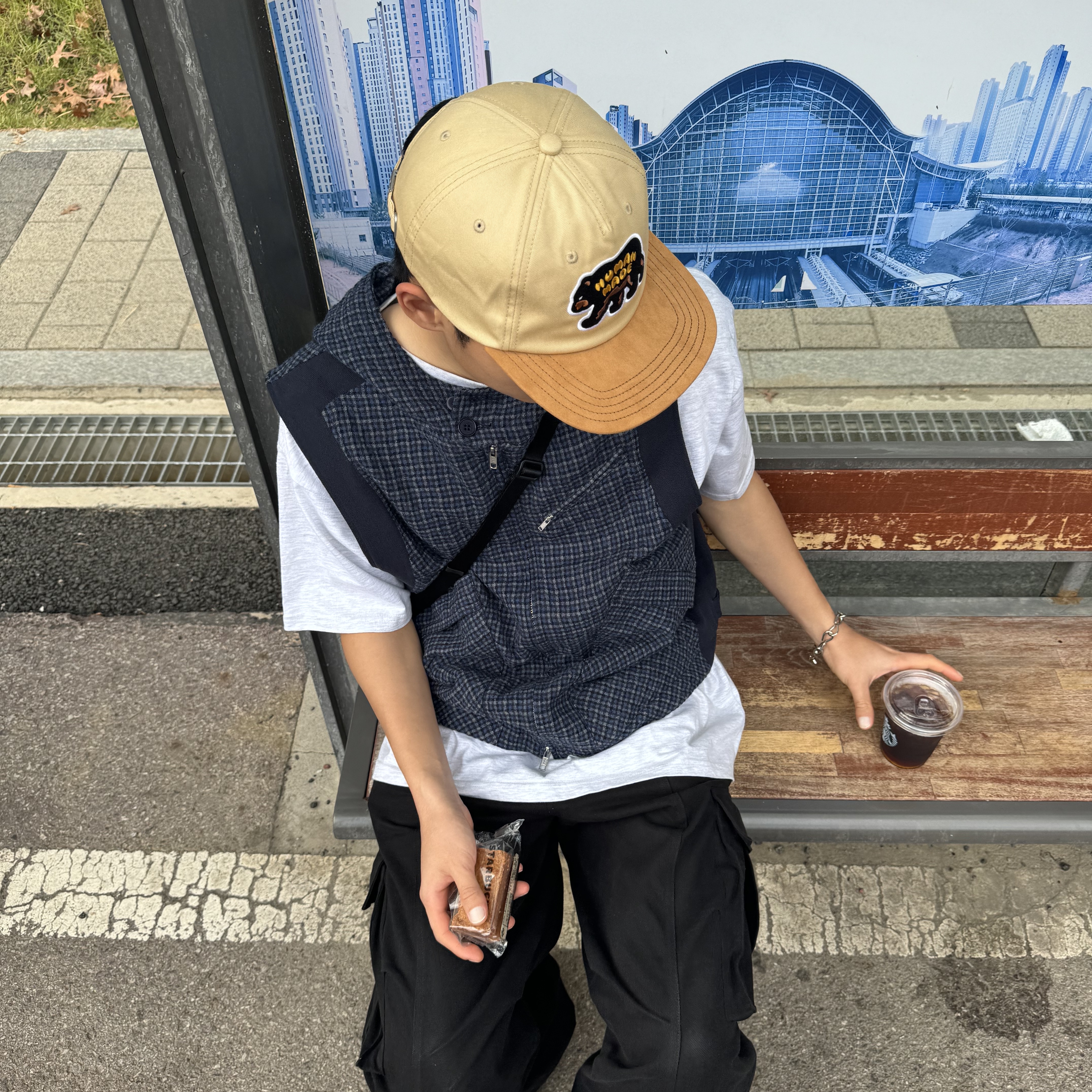 Human Made 5 Panel Twill Cap #2 Beige 착용 스타일 - 2