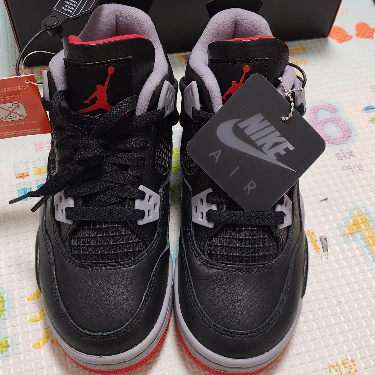 (GS) Jordan 4 Retro Bred Reimagined 착용 스타일 - 2