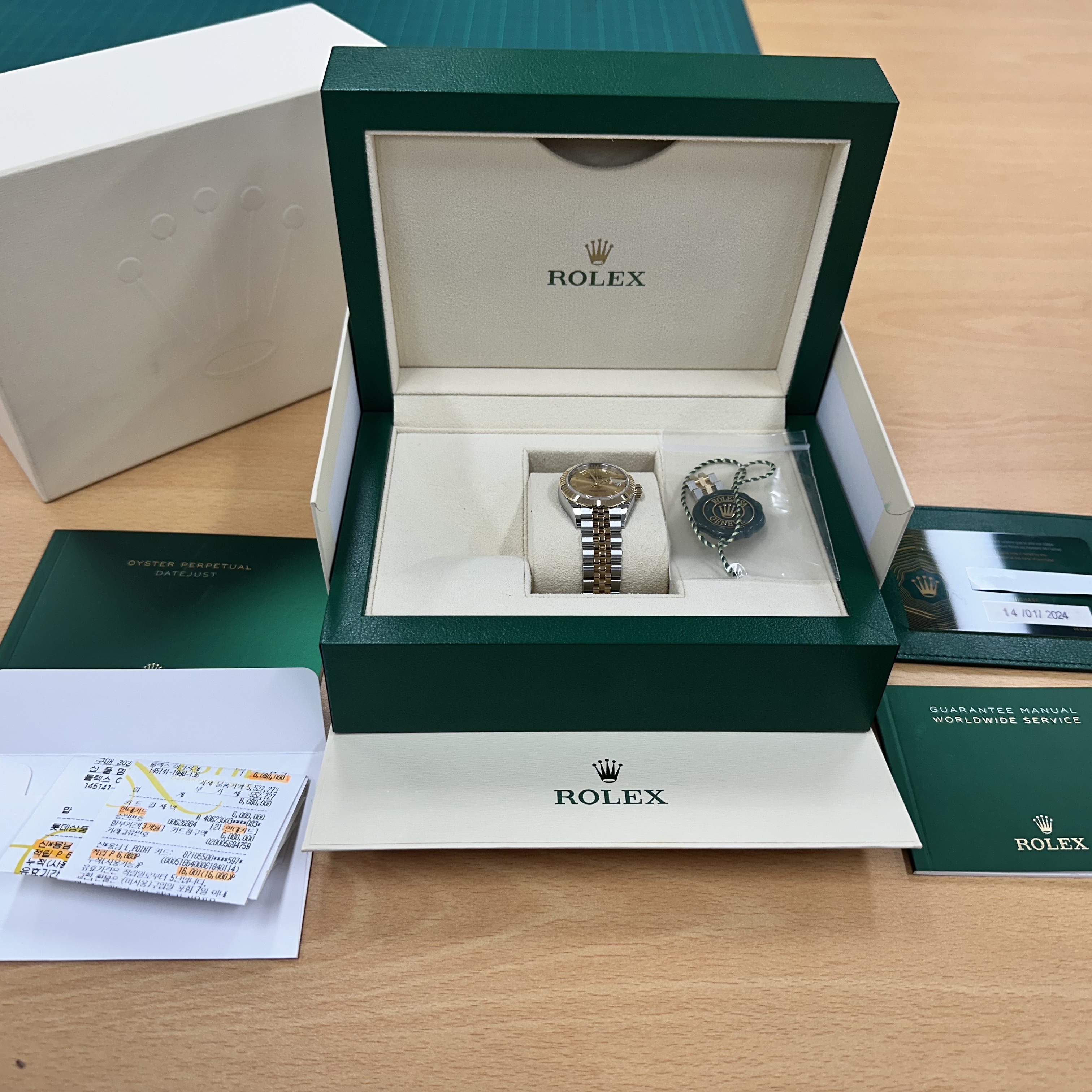 Rolex Lady-Datejust 28mm 279173 Champagne Roman Jubilee 착용 스타일