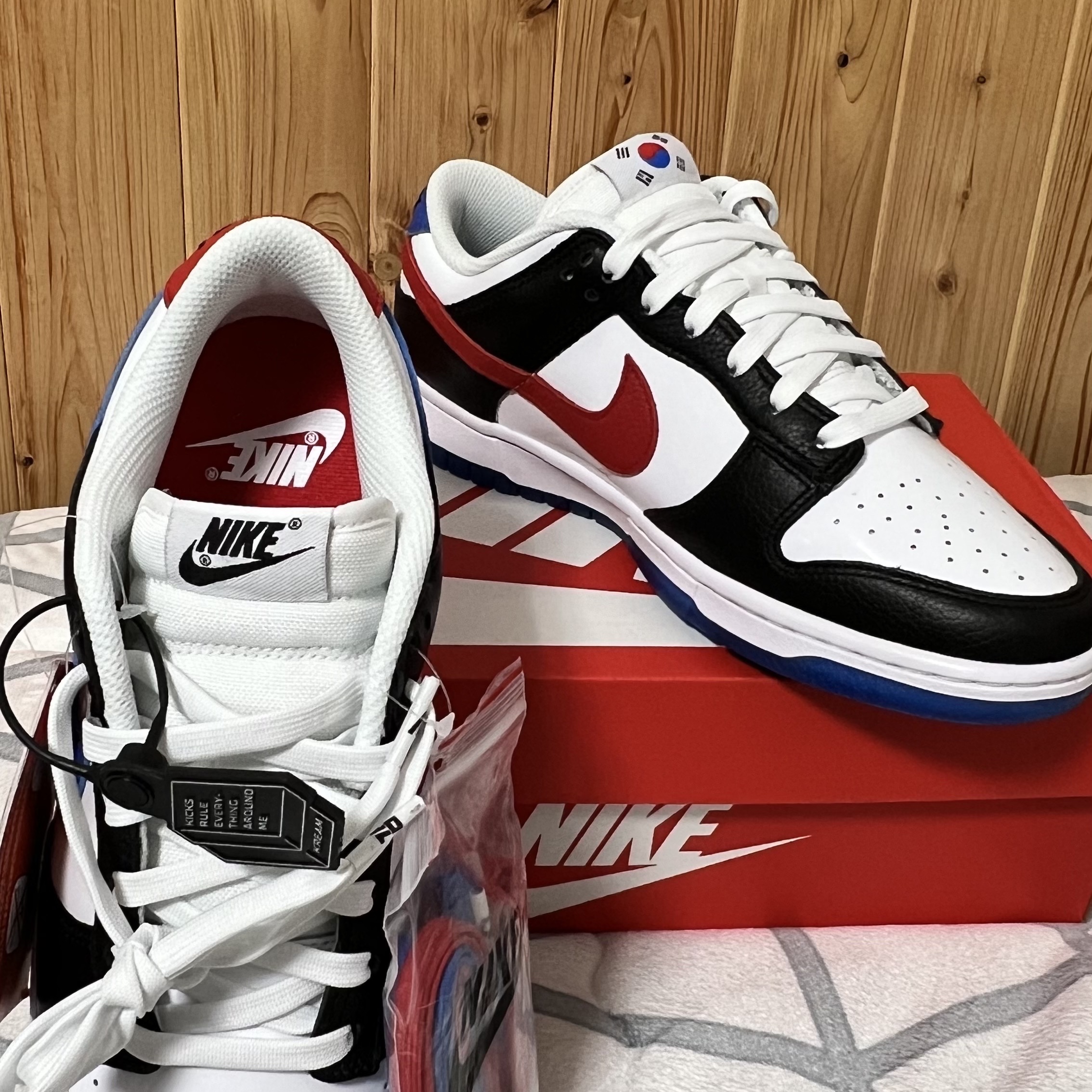Nike Dunk Low SE Seoul 착용 스타일 - 5