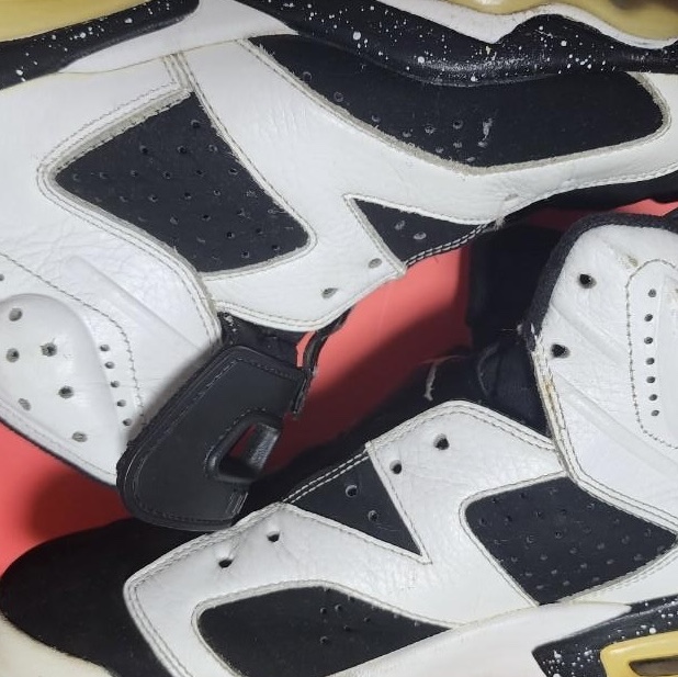 Jordan 6 Retro Oreo 착용 스타일