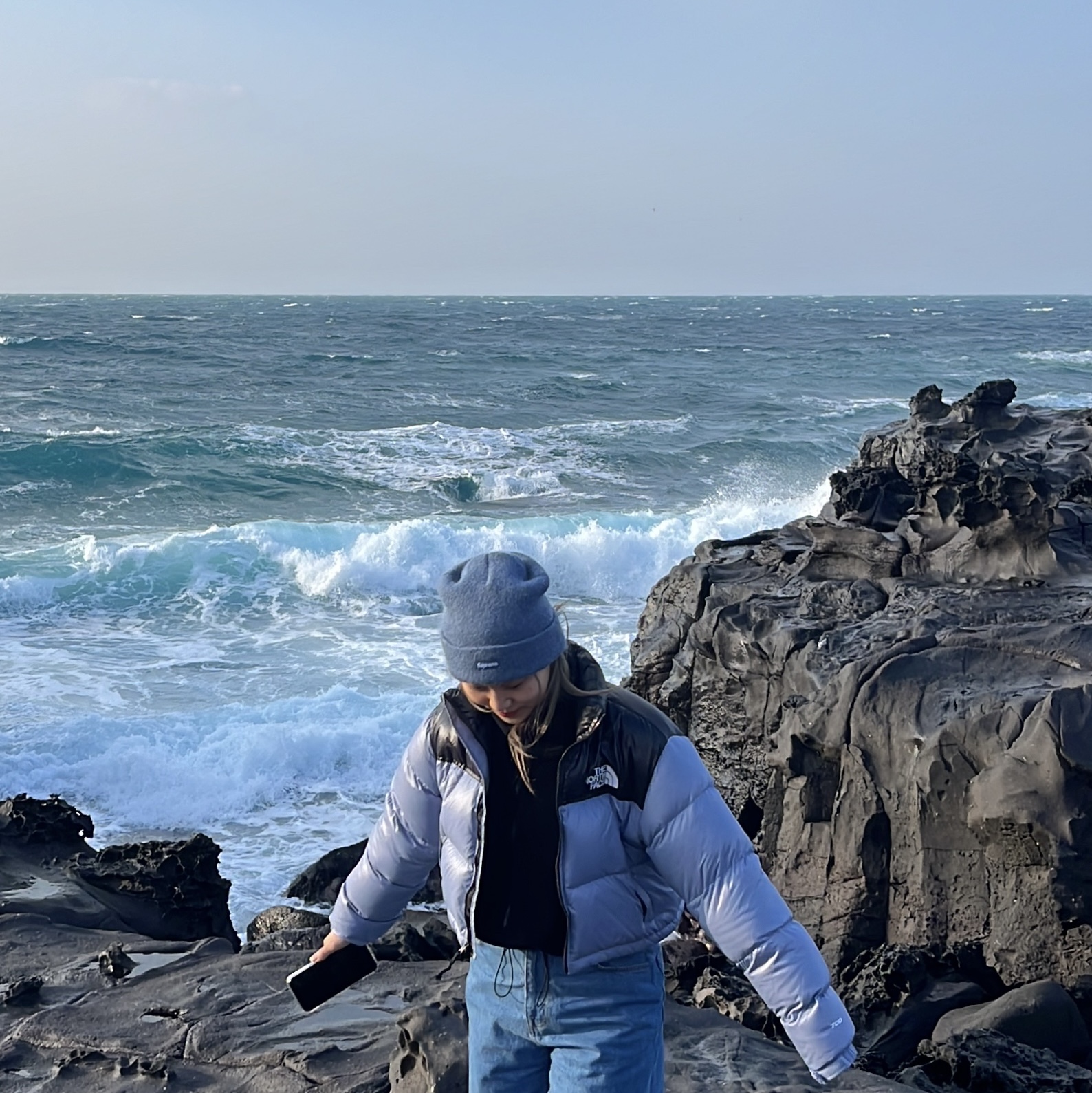 Supreme Mohair Beanie Dark Slate - 23FW, (W) The North Face Nuptse Short Jacket Folk Blue 착용 스타일 - 2