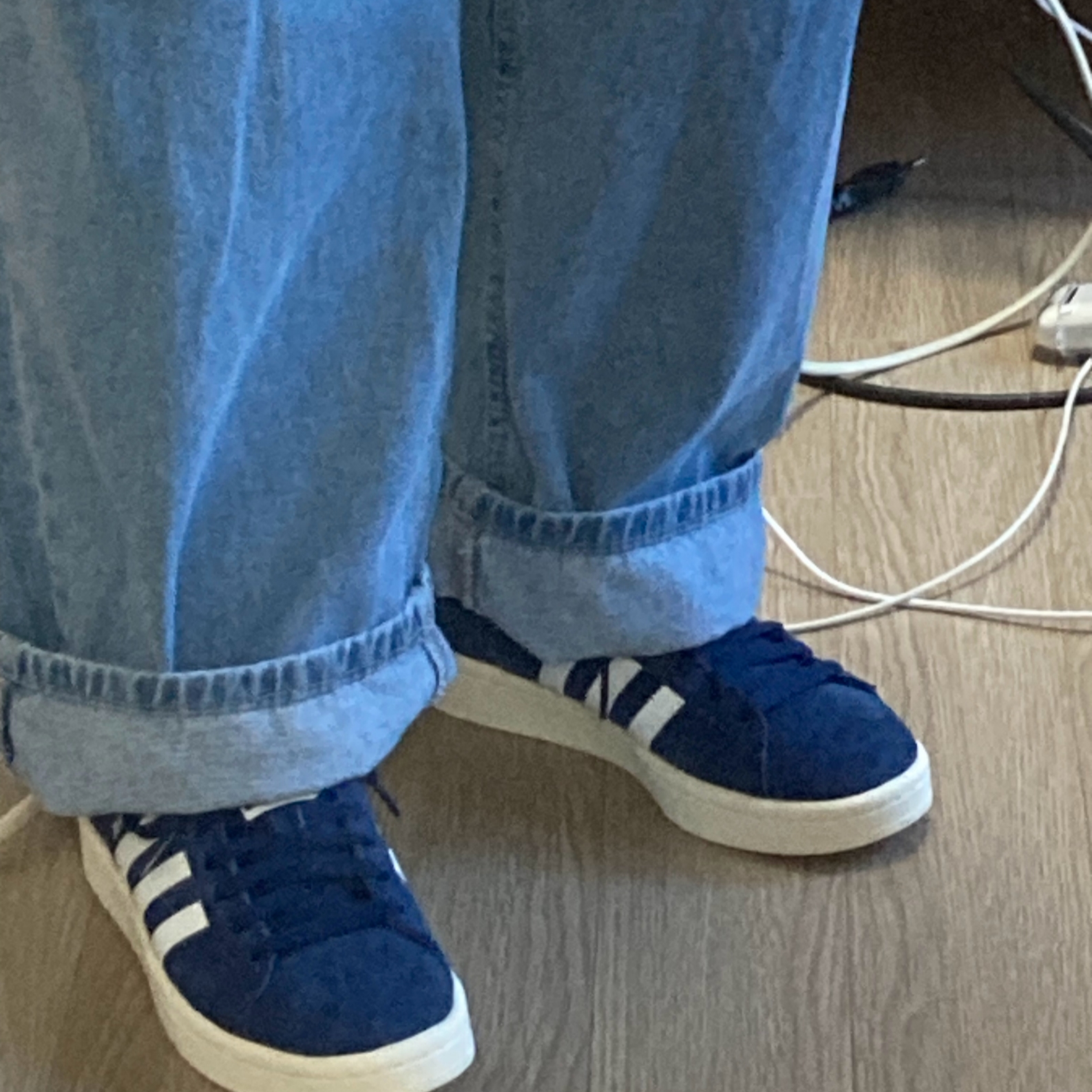 Adidas Campus Dark Blue 착용 스타일