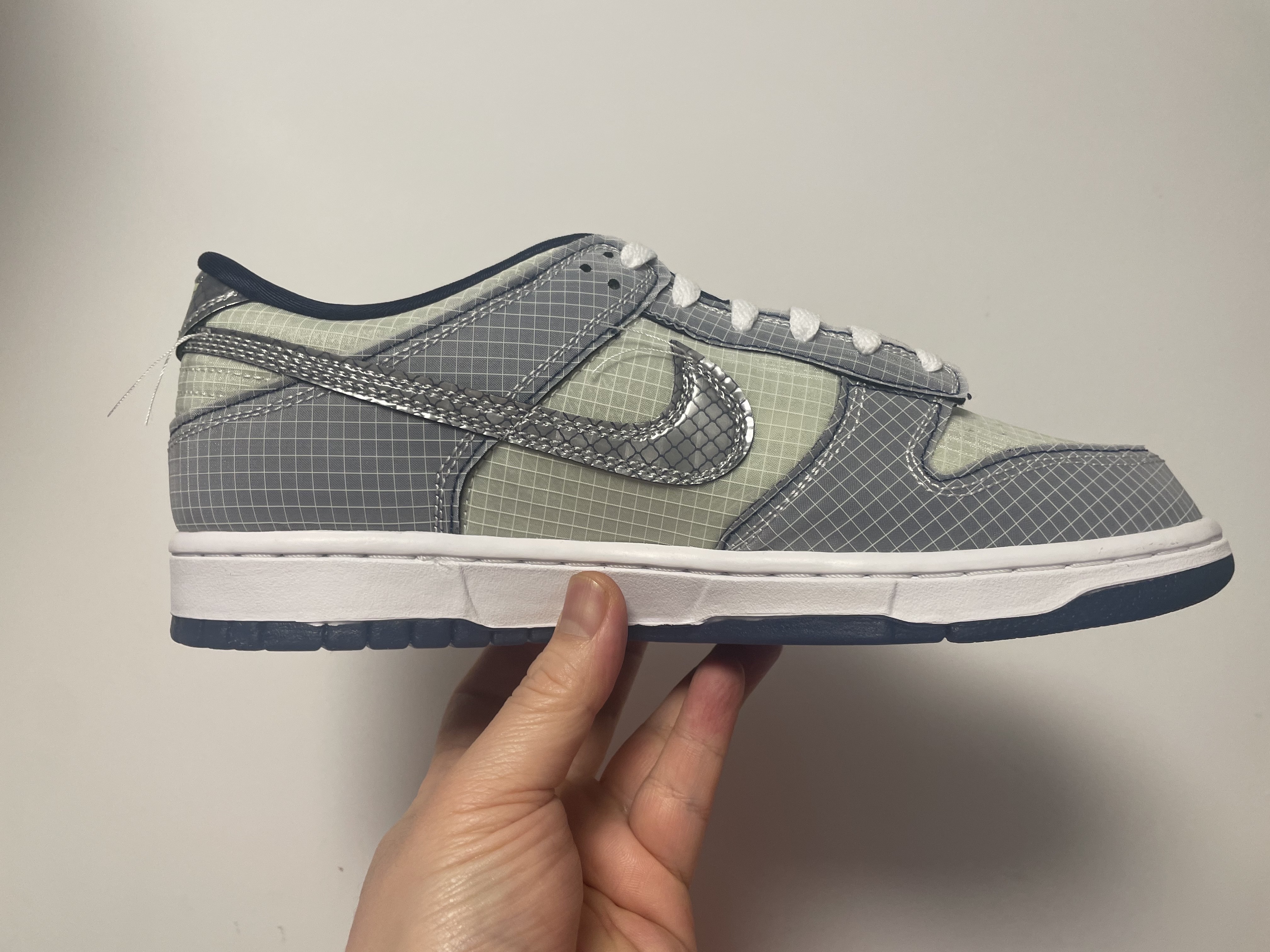 Nike x Union Dunk Low Passport Pack Pistachio 착용 스타일 - 3