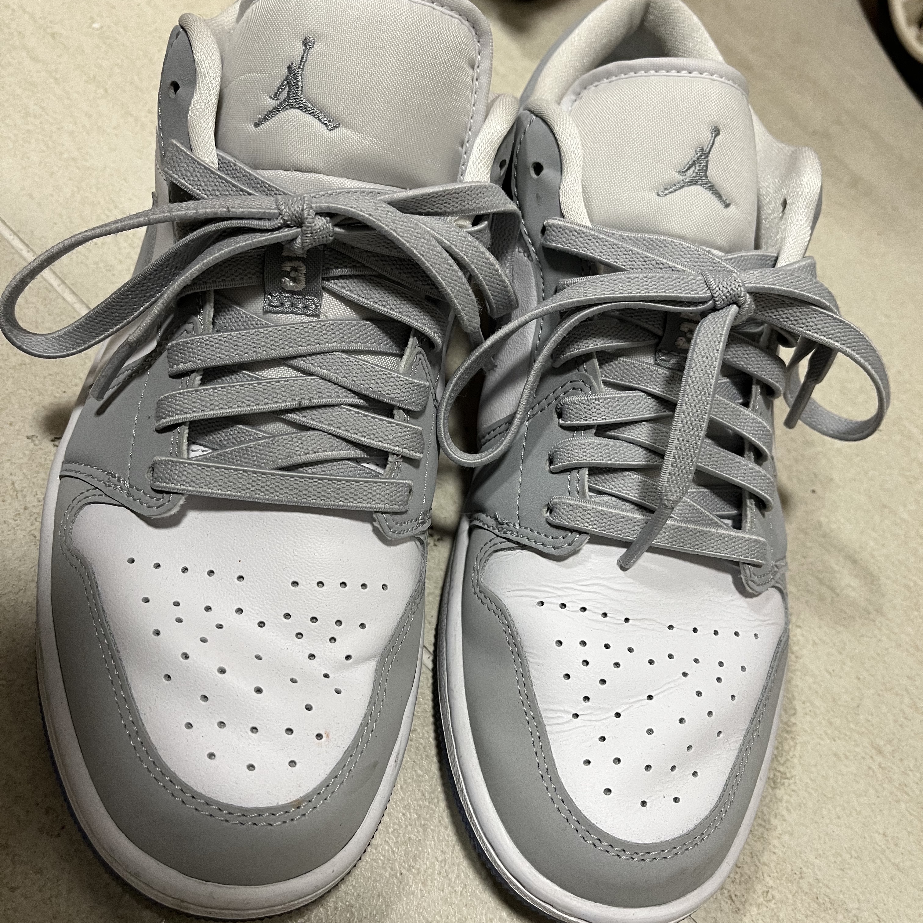 (W) Jordan 1 Low White Wolf Grey 착용 스타일