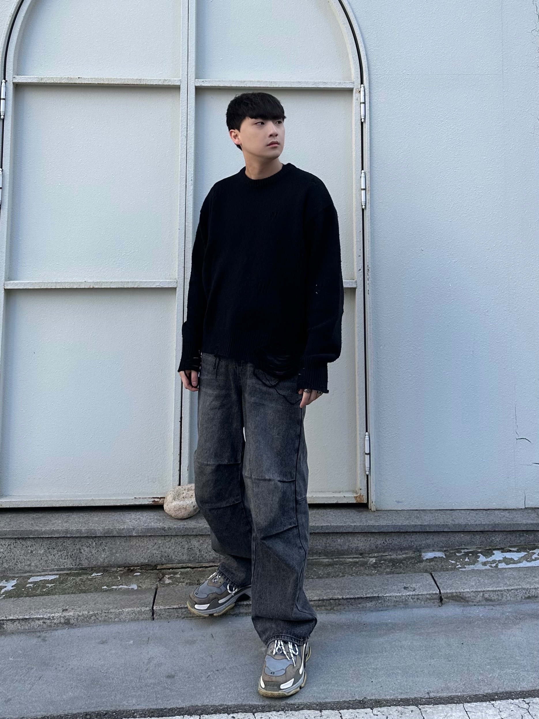 Balenciaga Triple S Grey 2018 착용 스타일