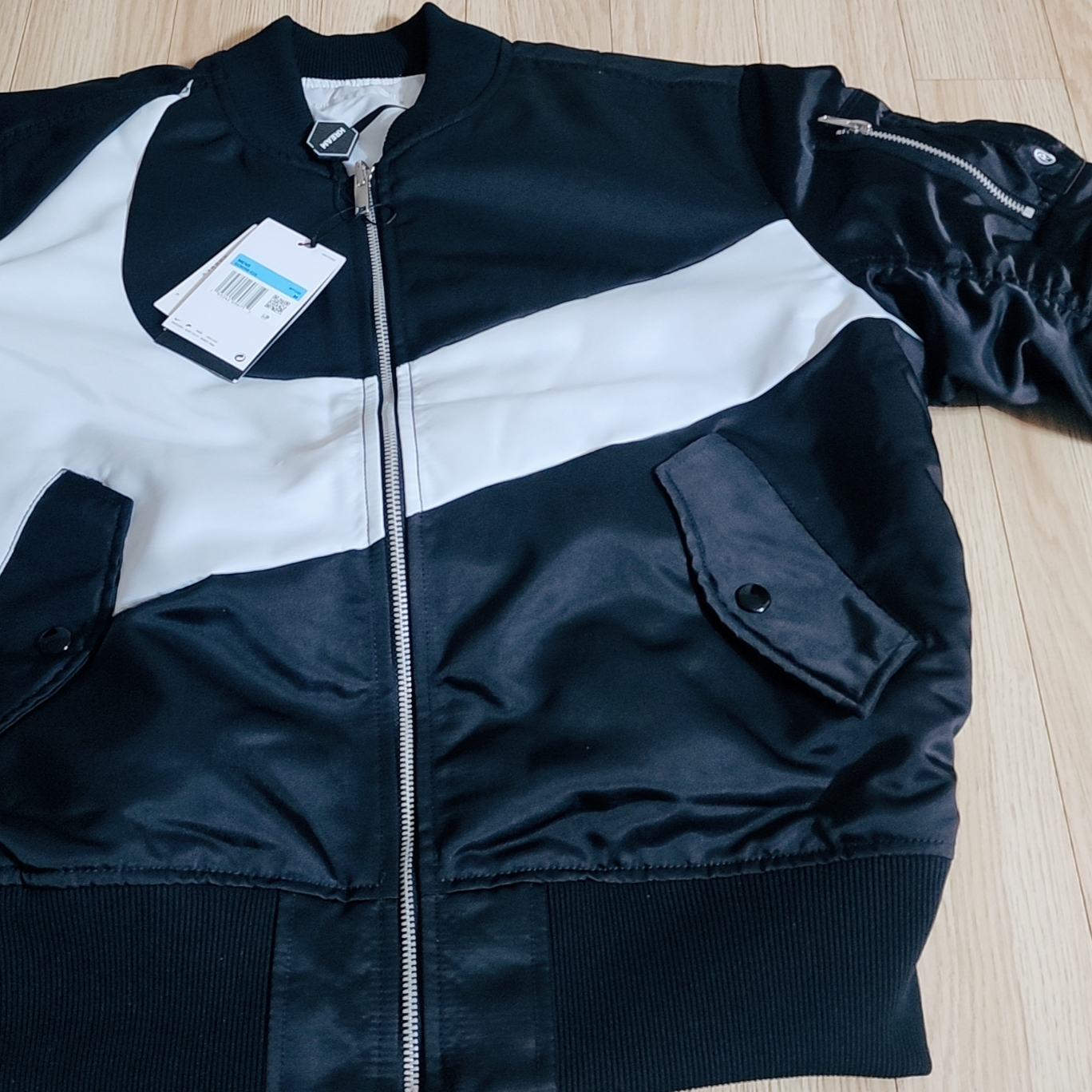 Nike NSW Swoosh Therma-Fit Bomber Black - Asia 착용 스타일 - 2