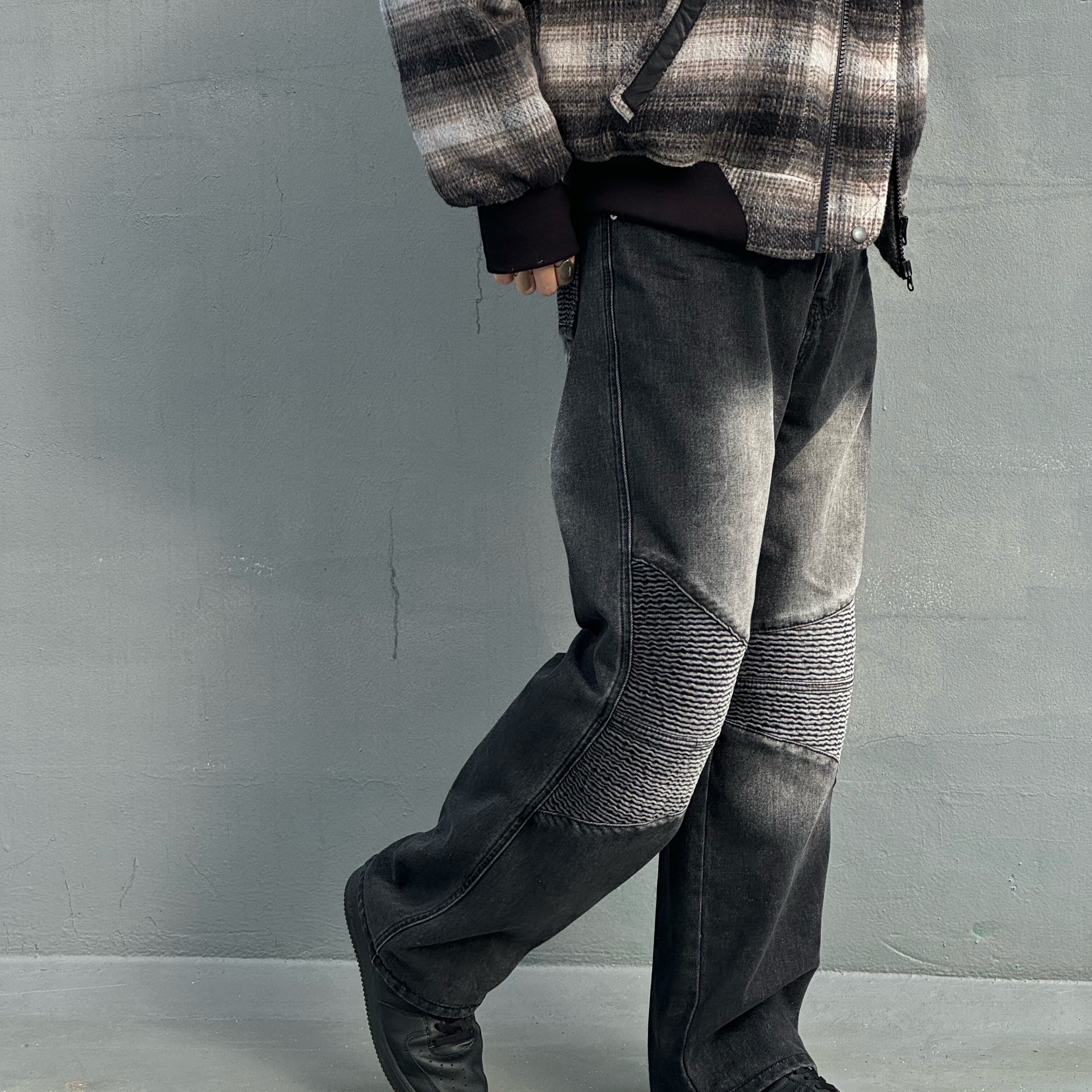 Haleine Leather Patched 3D Finger Hole Bomber Blouson Brown Check 착용 스타일 - 4