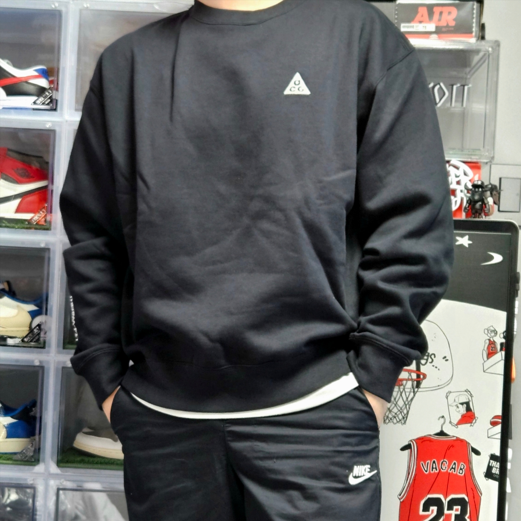 Nike ACG Therma-Fit Crew Fleece Sweatshirt Black - Asia 착용 스타일 - 3