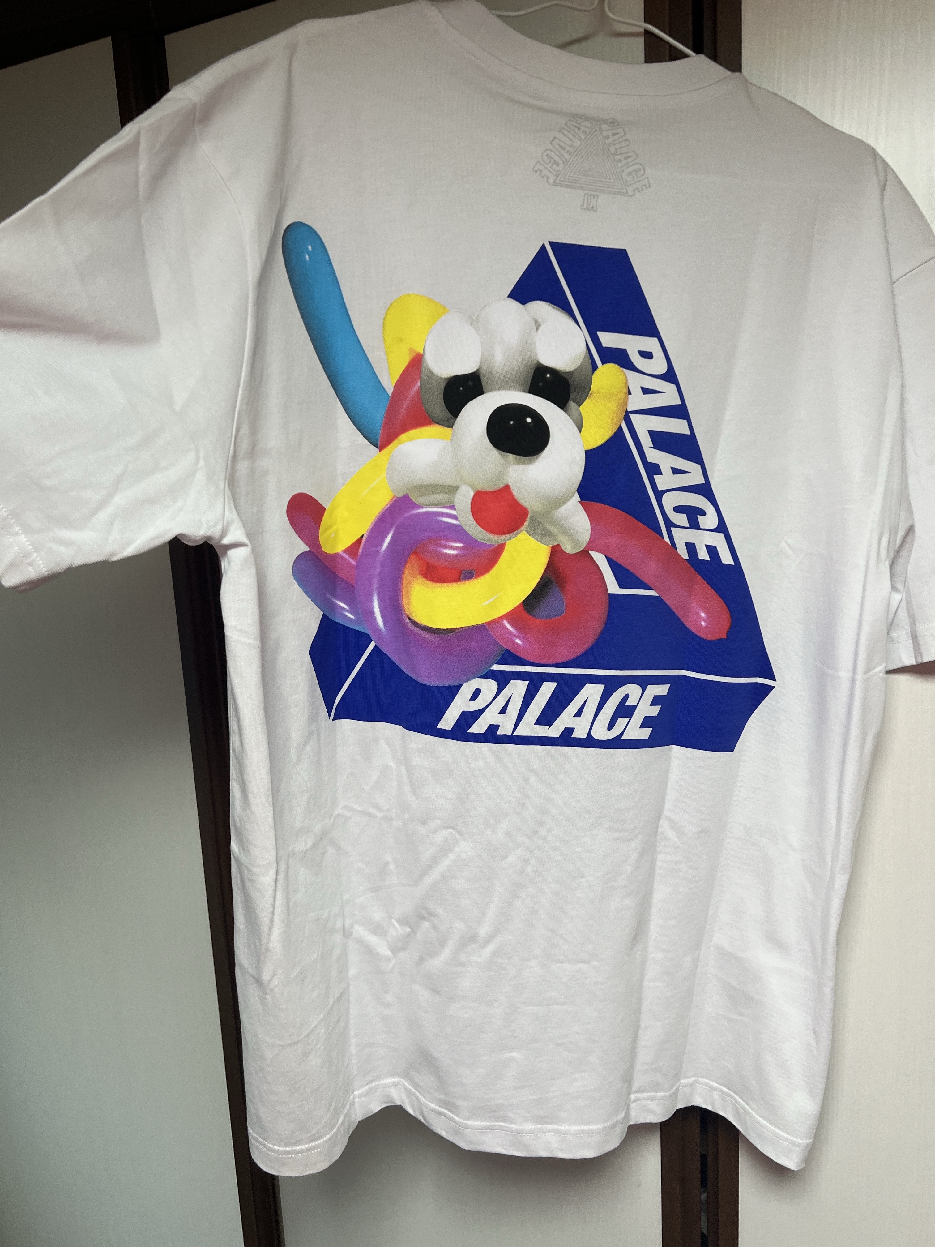 Palace Tri-Twister T-Shirt White - 23SS 착용 스타일