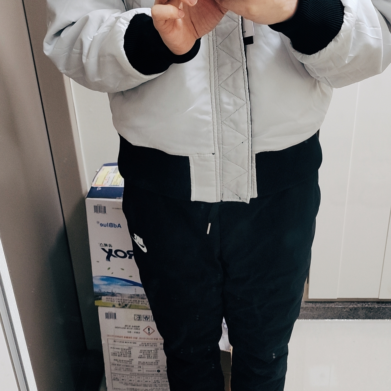 Nike NSW Swoosh Therma-Fit Bomber Black - Asia 착용 스타일 - 4