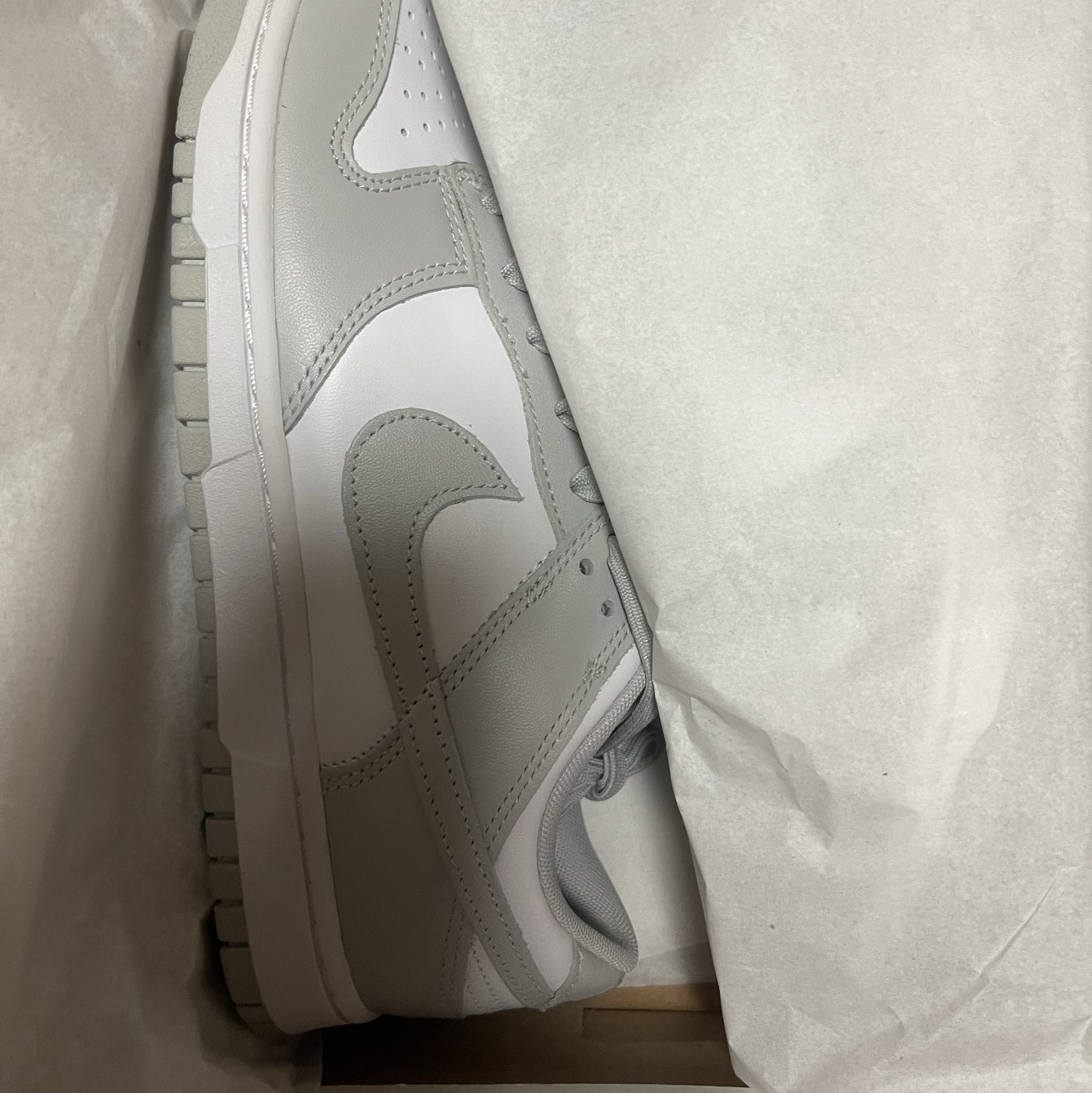 Nike Dunk Low Retro Grey Fog 착용 스타일