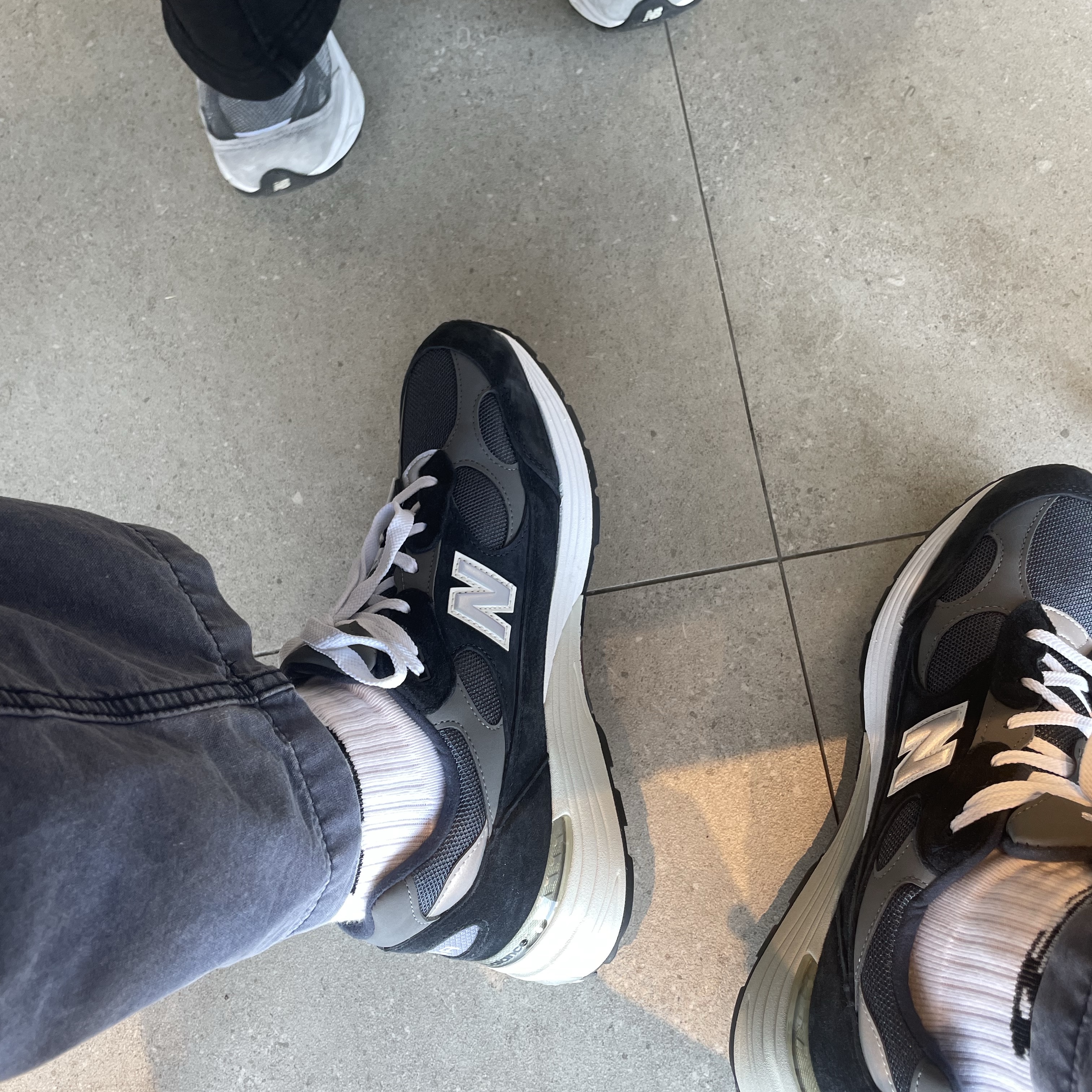 New Balance 992 Made in USA Navy 착용 스타일