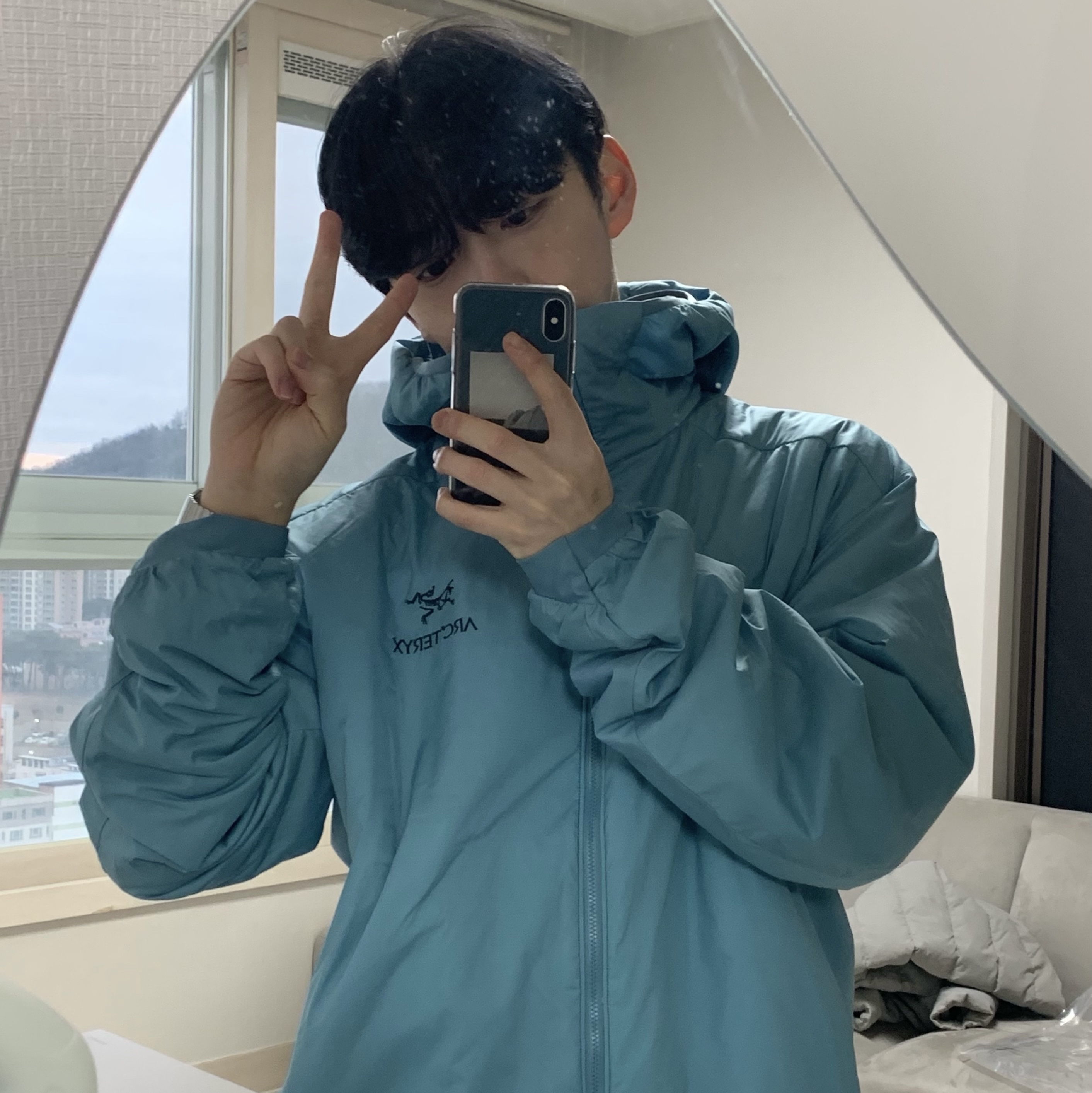 Arc'teryx Atom LT Hoody Solace 착용 스타일