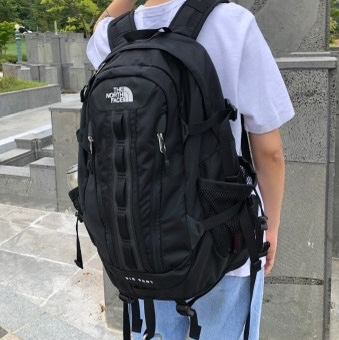 The North Face Big Shot Black 착용 스타일