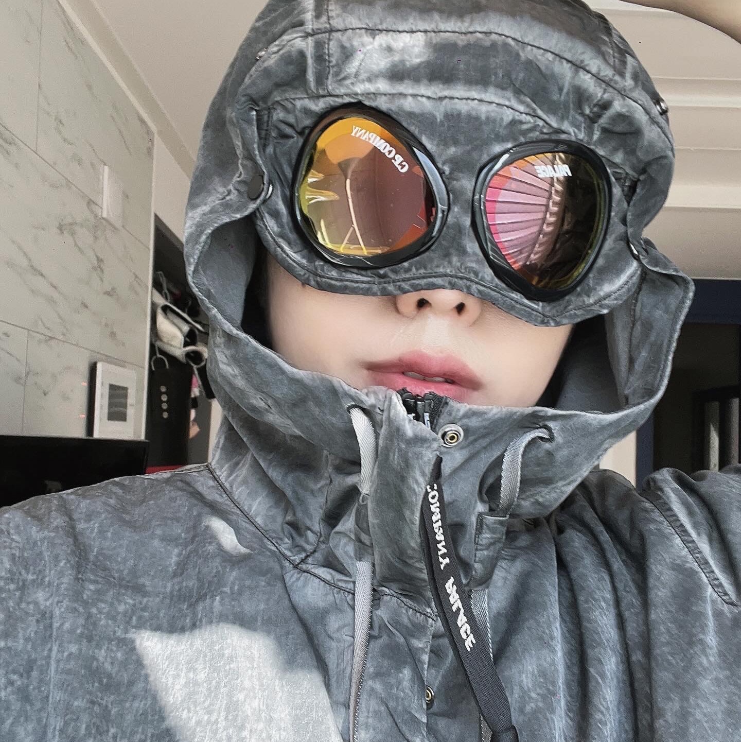 Palace x C.P. Company Shell Goggle Jacket Black - 22FW 착용 스타일