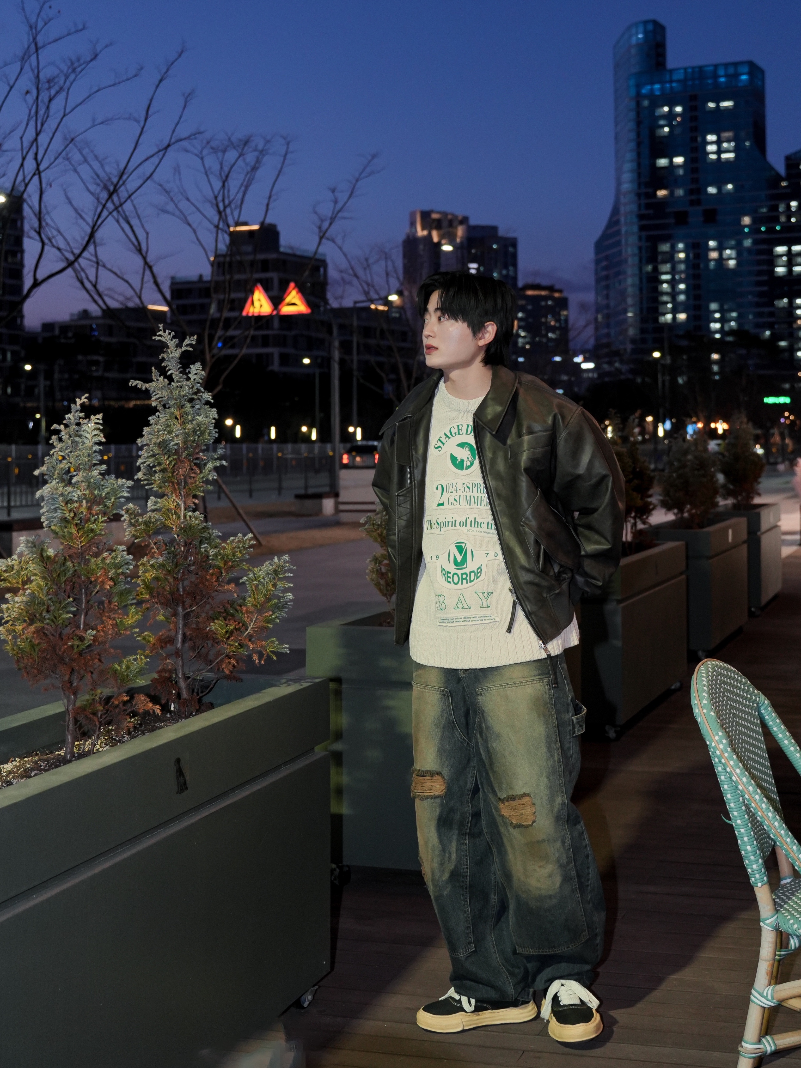 Maison Mihara Yasuhiro Baker OG Sole OD Canvas Low-top Sneakers Black 착용 스타일 - 1