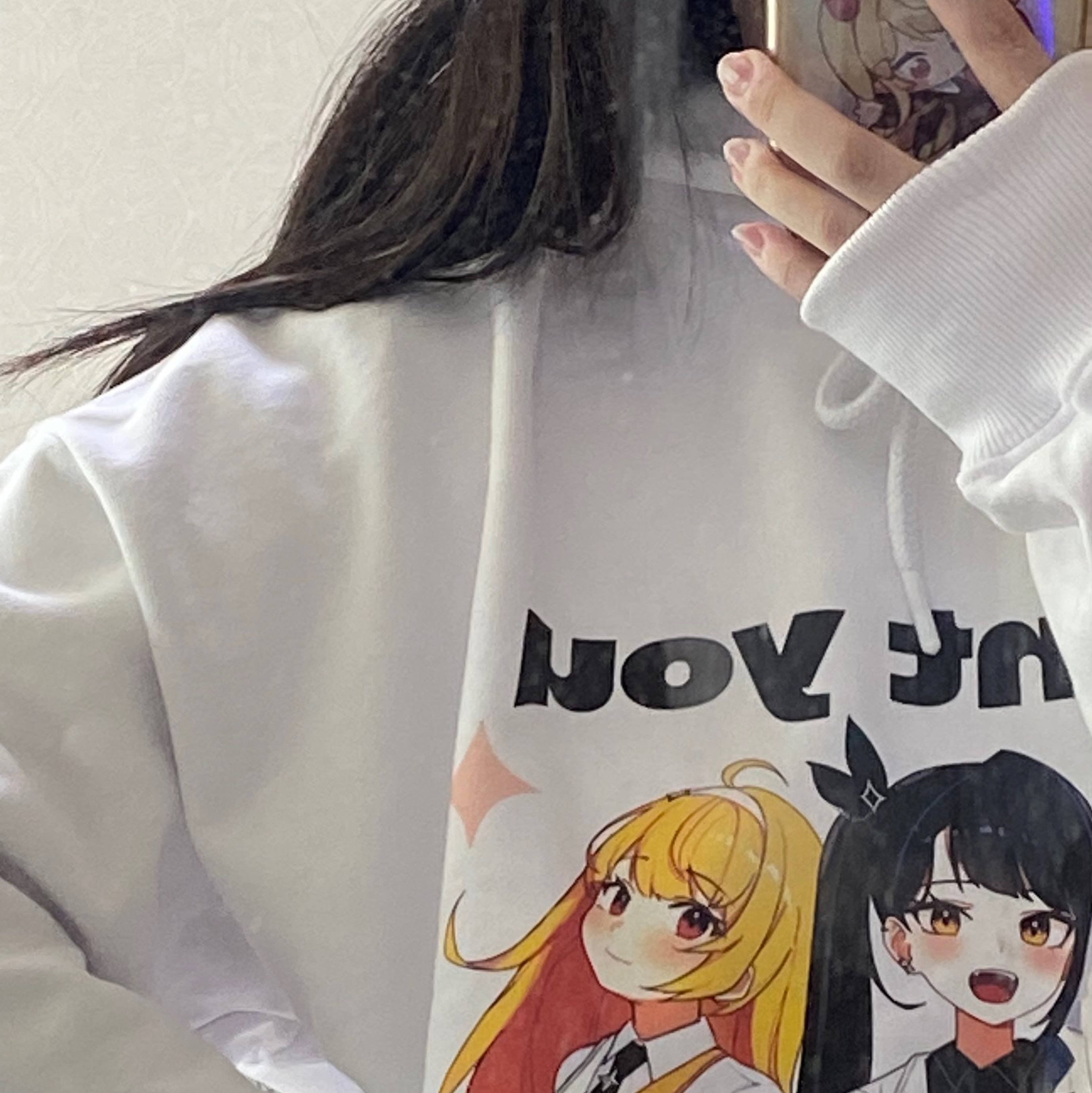 Woowakgood Isegye Idol Hoodie White 착용 스타일 - 2
