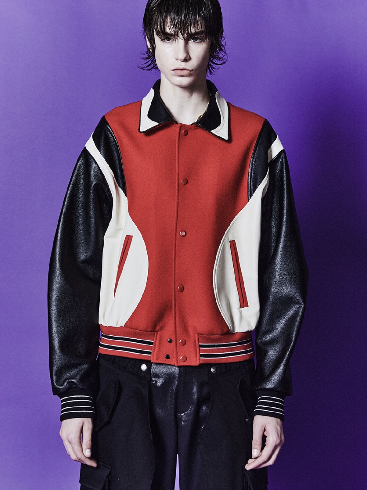 Supreme Cross Box Logo Hooded Sweatshirt Black - 20FW, [KREAM 단독] ADSB Andersson Bell Robyn Varsity Jacket Red 착용 스타일 - 2