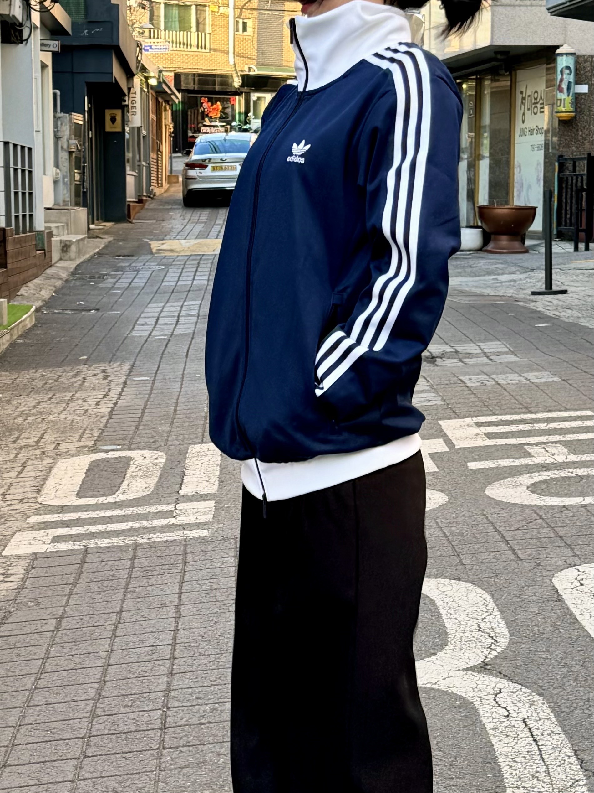 Adidas Adicolor Classic Beckenbauer Track Top Night Indigo - KR Sizing 착용 스타일 - 2
